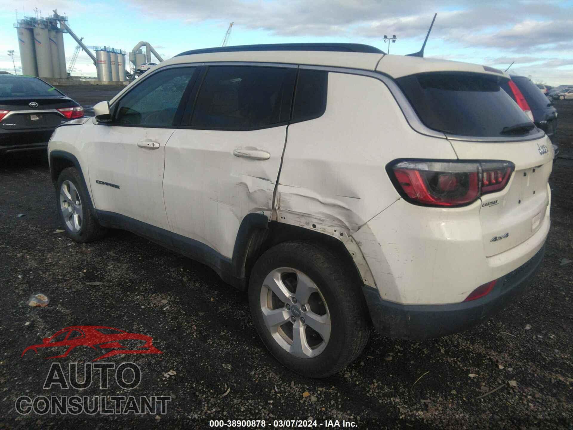 JEEP COMPASS 2018 - 3C4NJDBB0JT238217