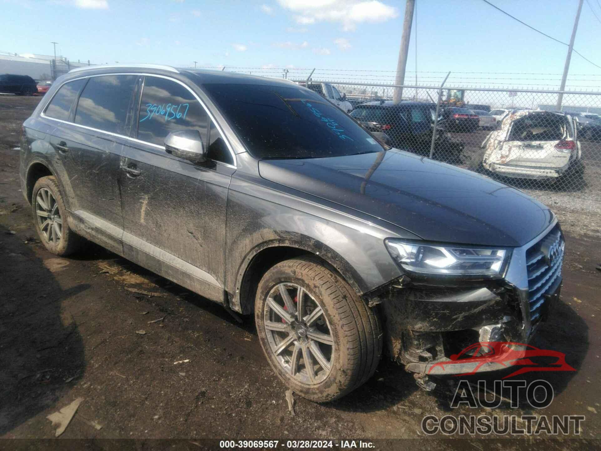 AUDI Q7 2018 - WA1AAAF78JD050032