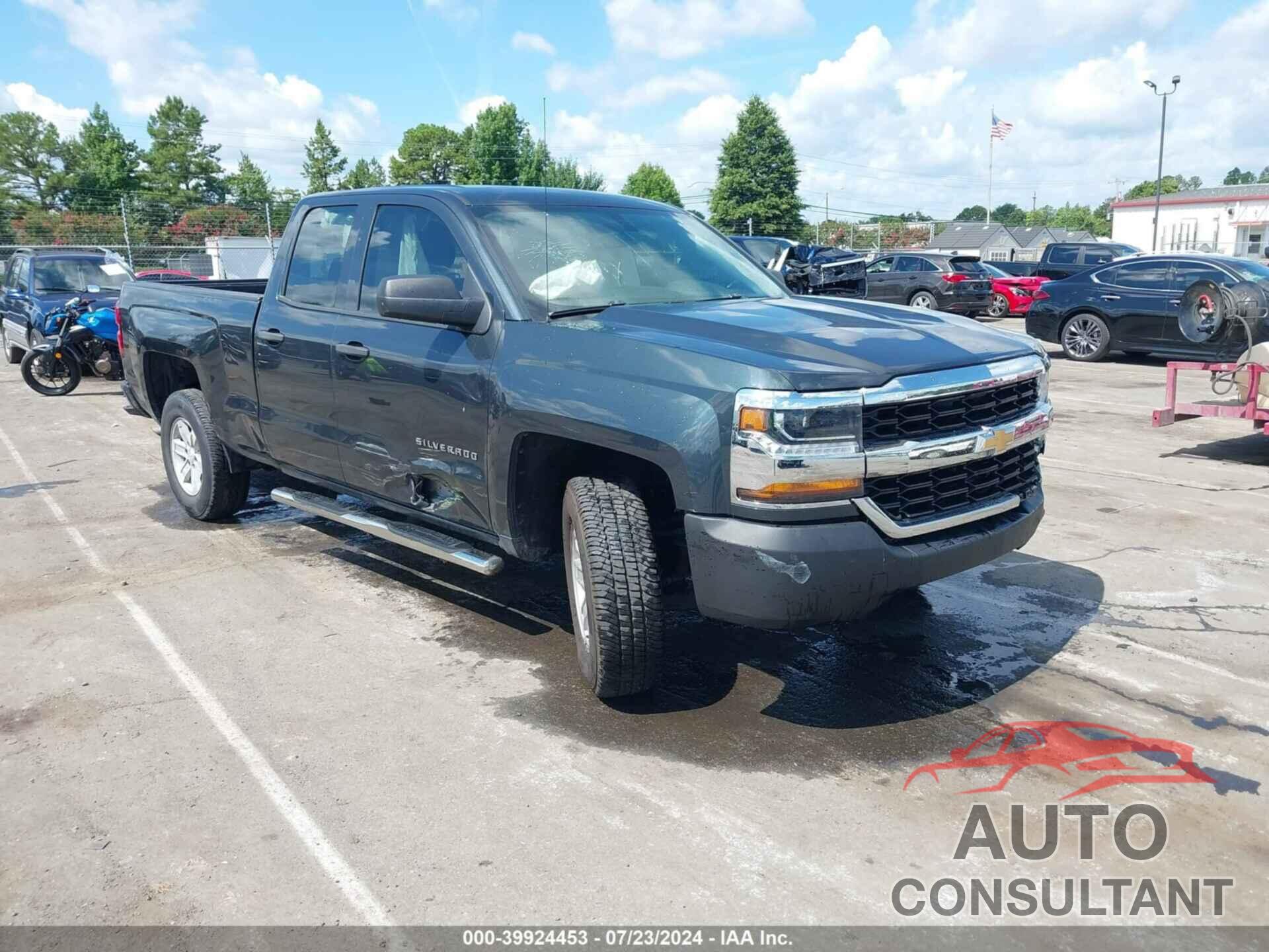 CHEVROLET SILVERADO 1500 2017 - 1GCRCNEH2HZ230429