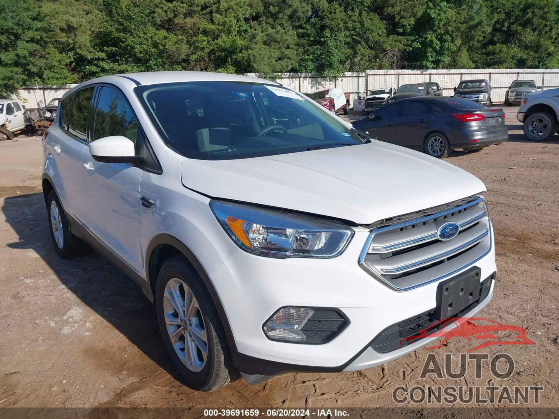 FORD ESCAPE 2019 - 1FMCU0GD8KUB34546