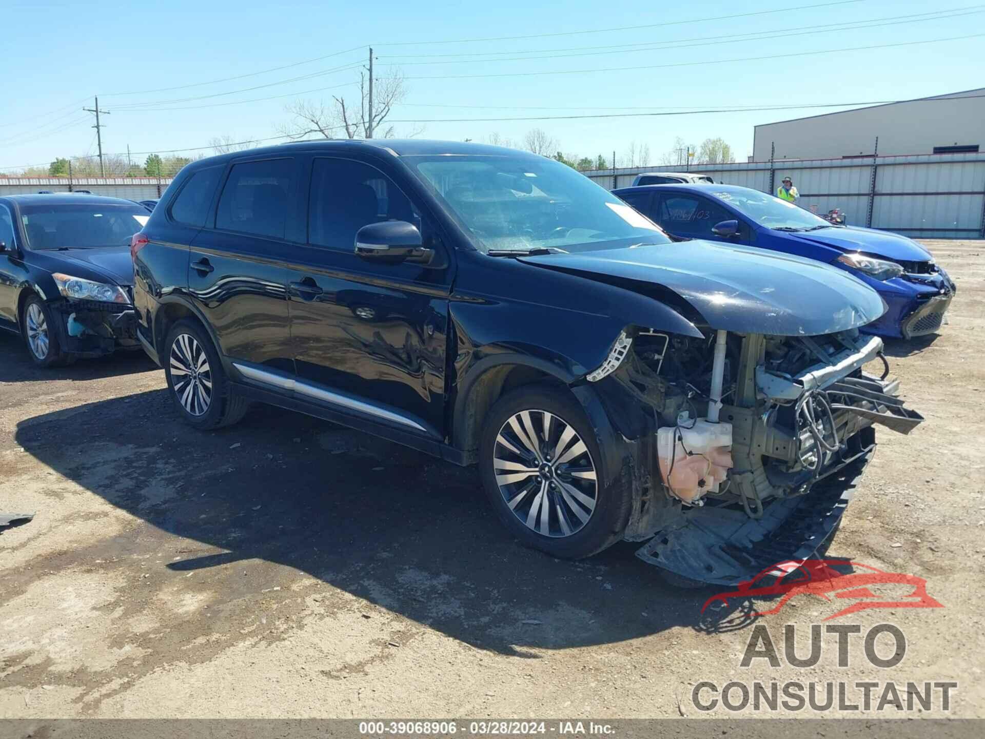 MITSUBISHI OUTLANDER 2019 - JA4AD3A32KZ052757