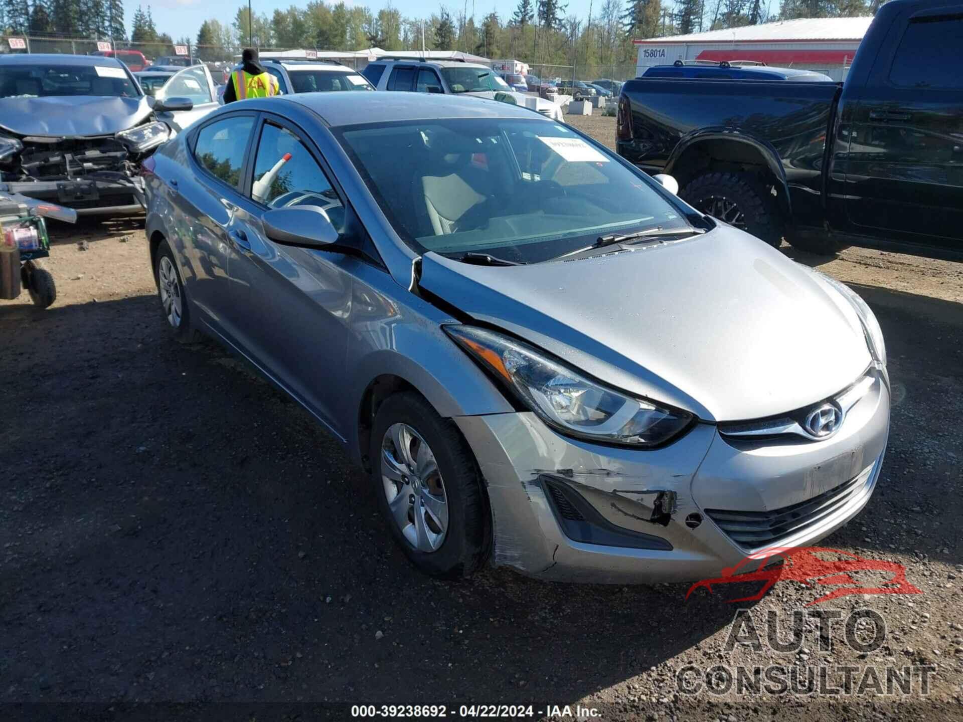 HYUNDAI ELANTRA 2016 - KMHDH4AE2GU526222