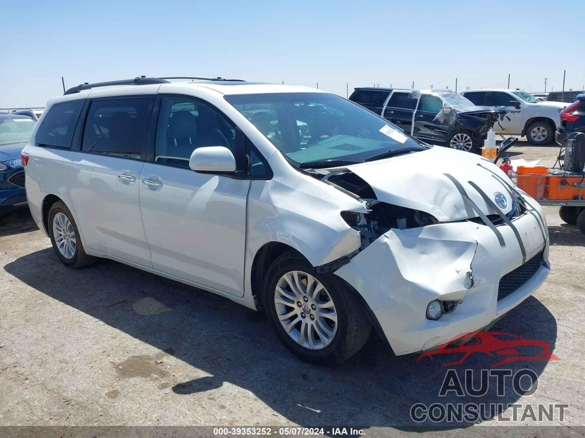 TOYOTA SIENNA 2017 - 5TDYZ3DC9HS852029