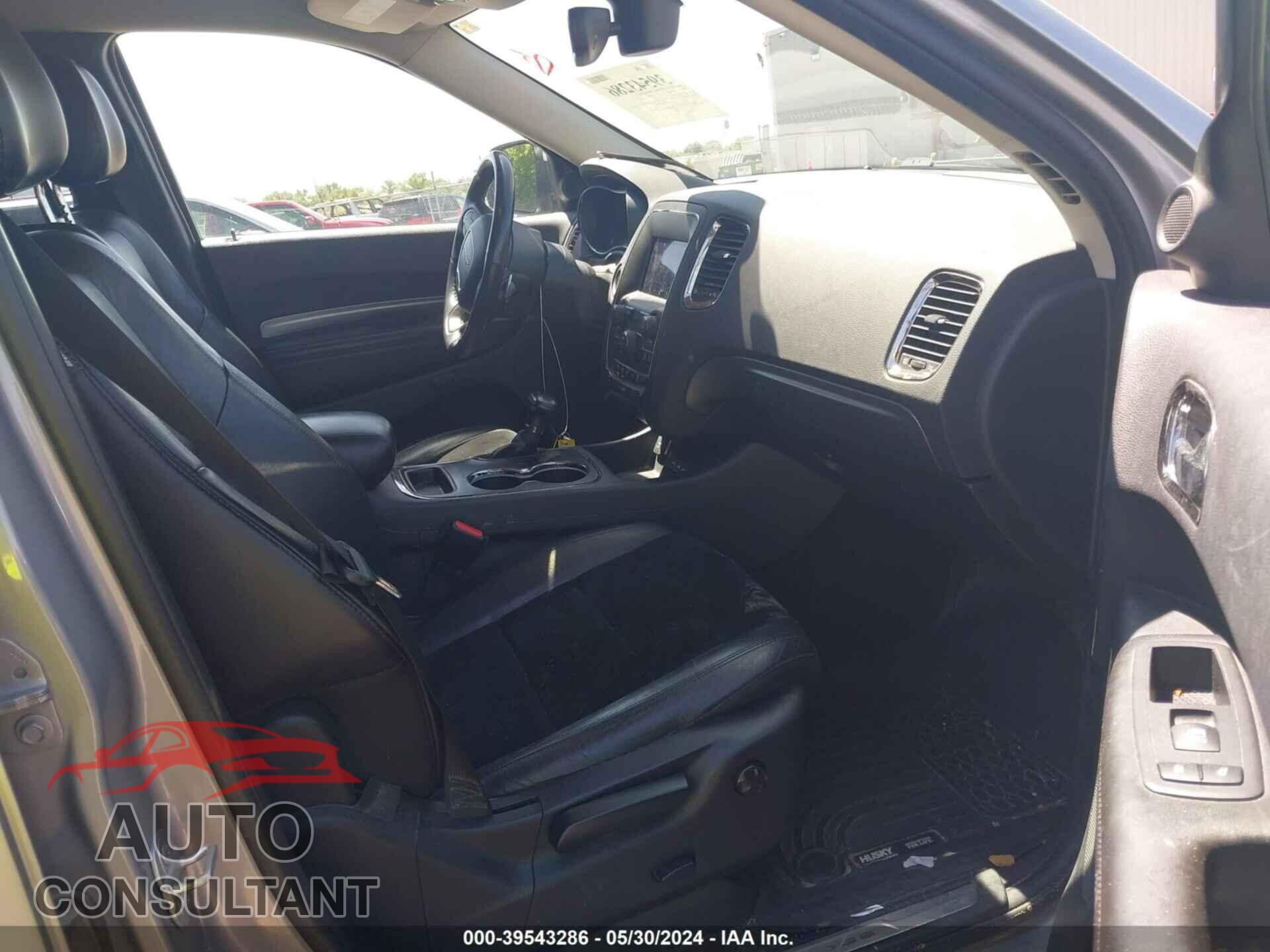 DODGE DURANGO 2018 - 1C4RDJDG3JC290601