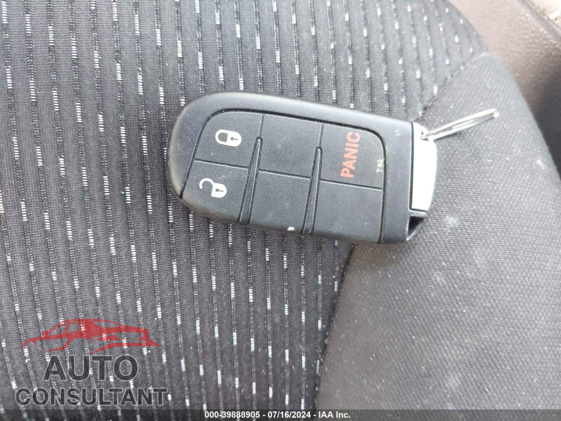 DODGE JOURNEY 2017 - 3C4PDCBG8HT643807