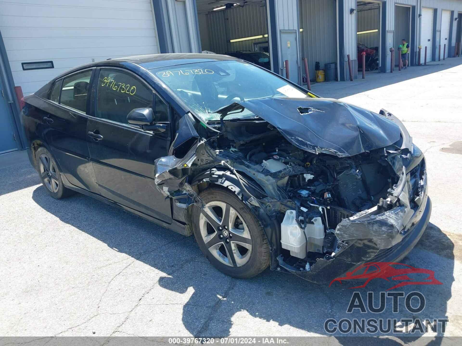TOYOTA PRIUS 2020 - JTDKARFU7L3111958