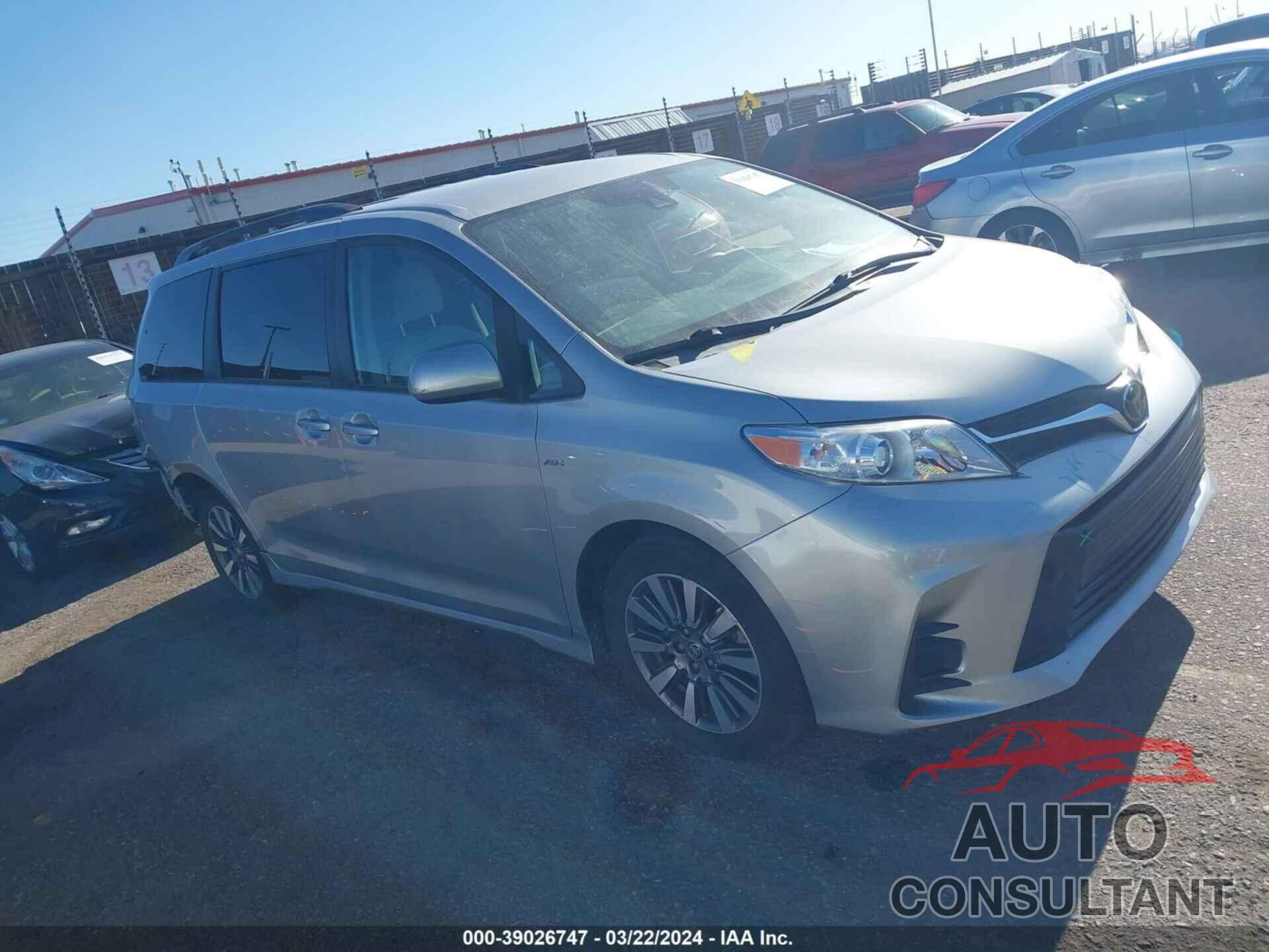 TOYOTA SIENNA 2020 - 5TDJZ3DC5LS250027