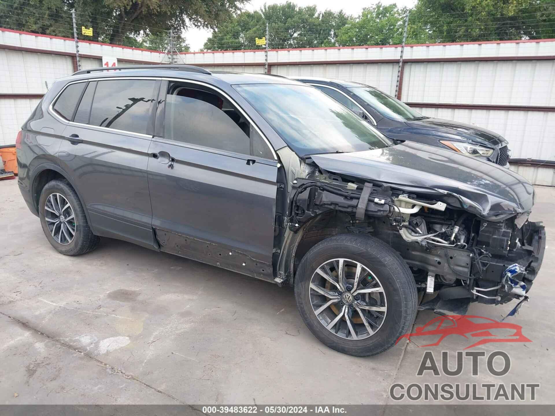 VOLKSWAGEN TIGUAN 2019 - 3VV3B7AX0KM186376