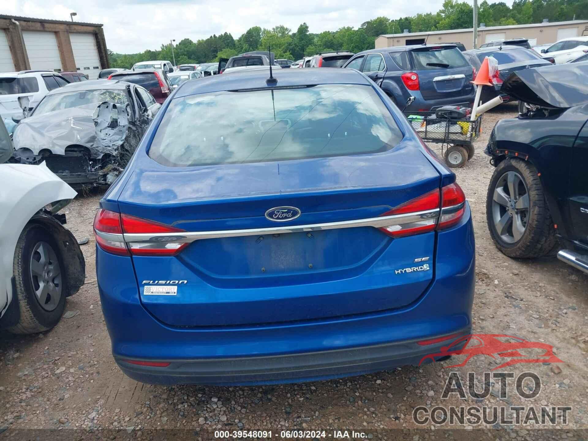 FORD FUSION HYBRID 2018 - 3FA6P0LU1JR116433