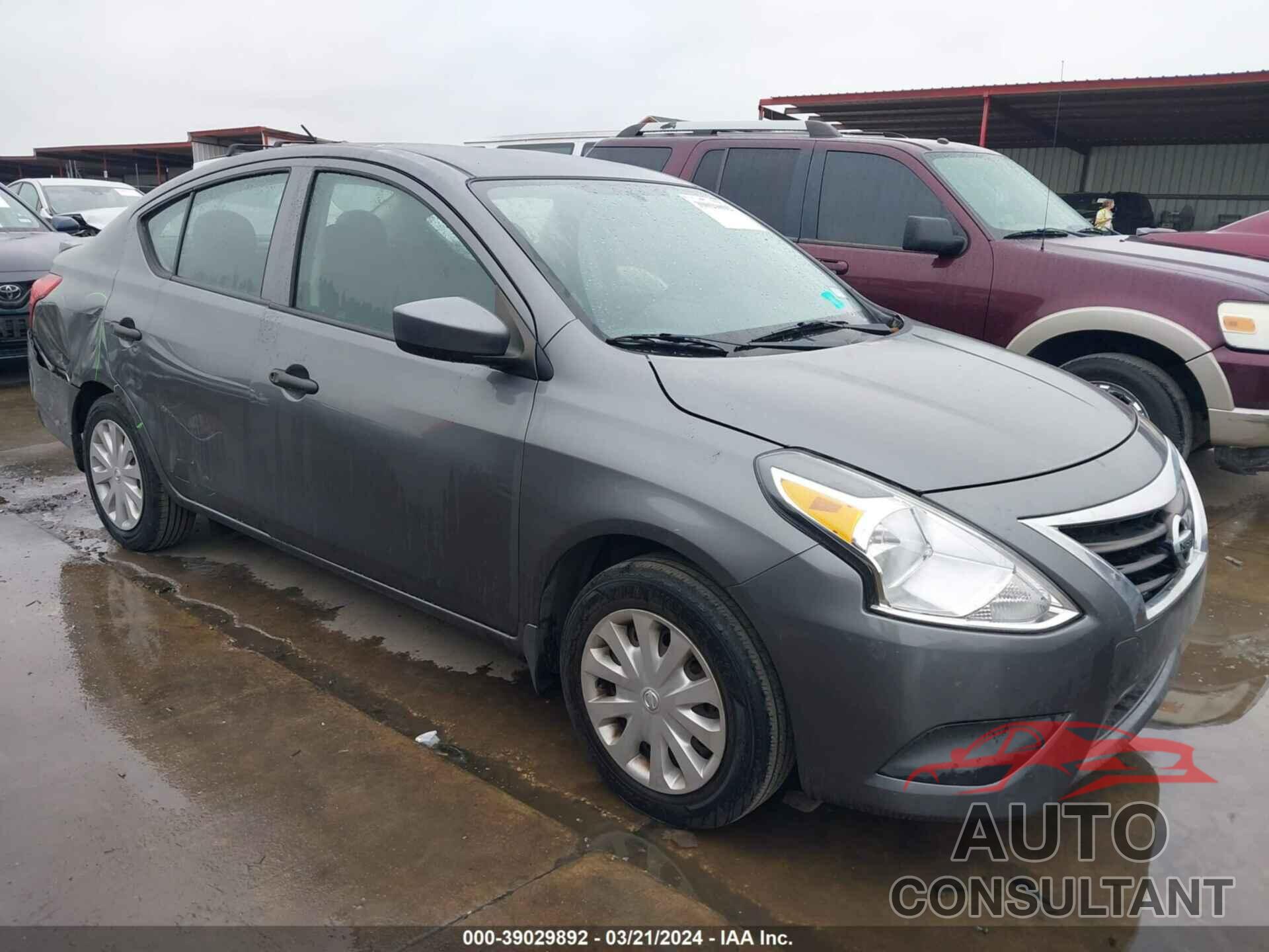 NISSAN VERSA 2017 - 3N1CN7AP1HL849297