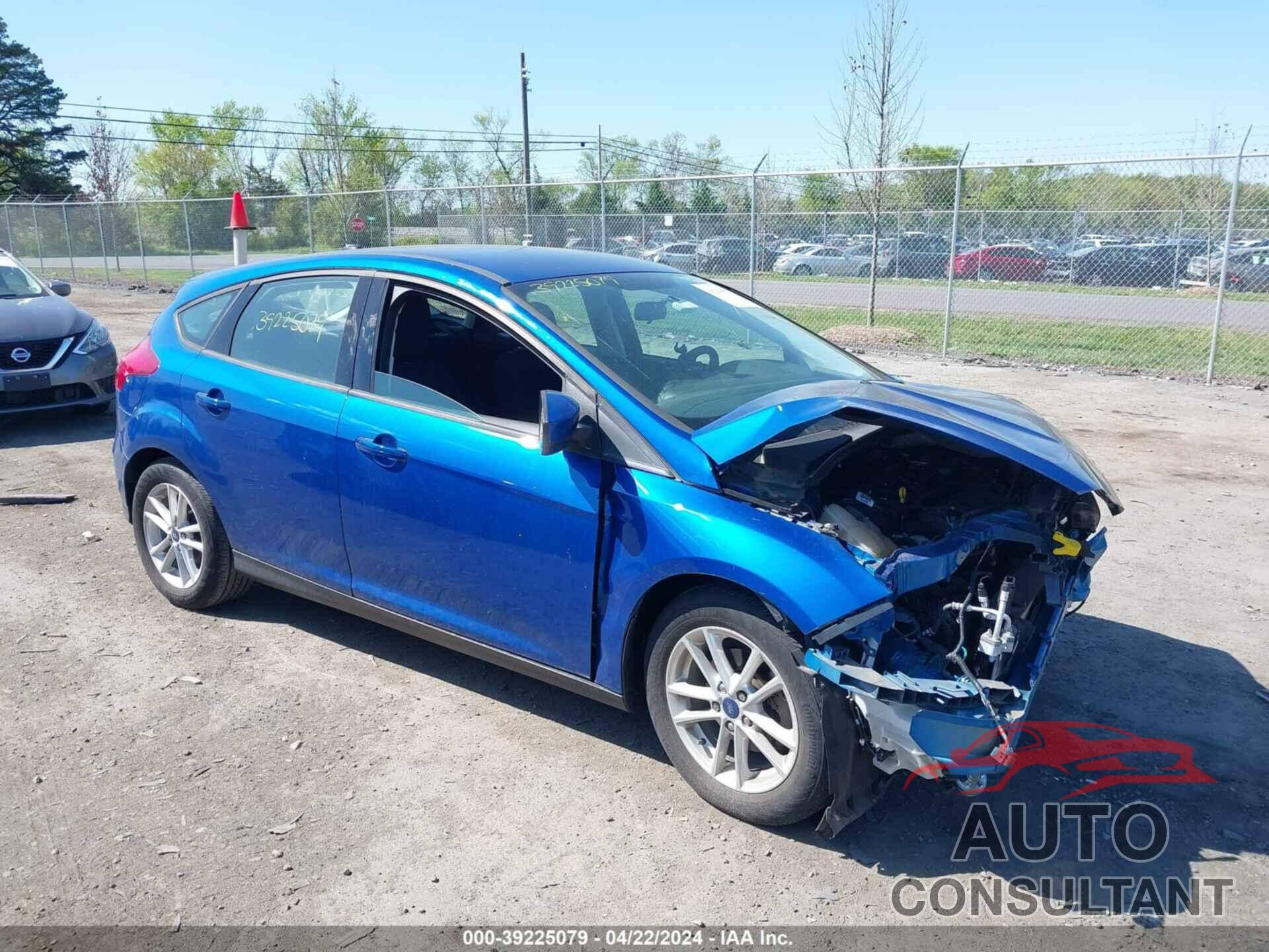 FORD FOCUS 2018 - 1FADP3K28JL329824