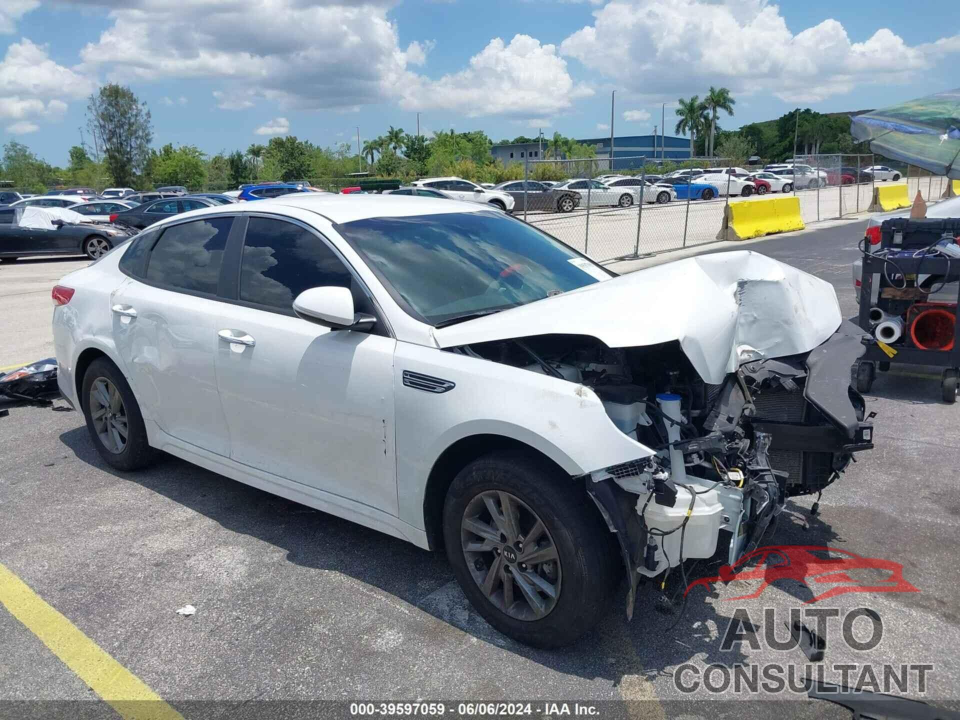 KIA OPTIMA 2020 - 5XXGT4L3XLG391115