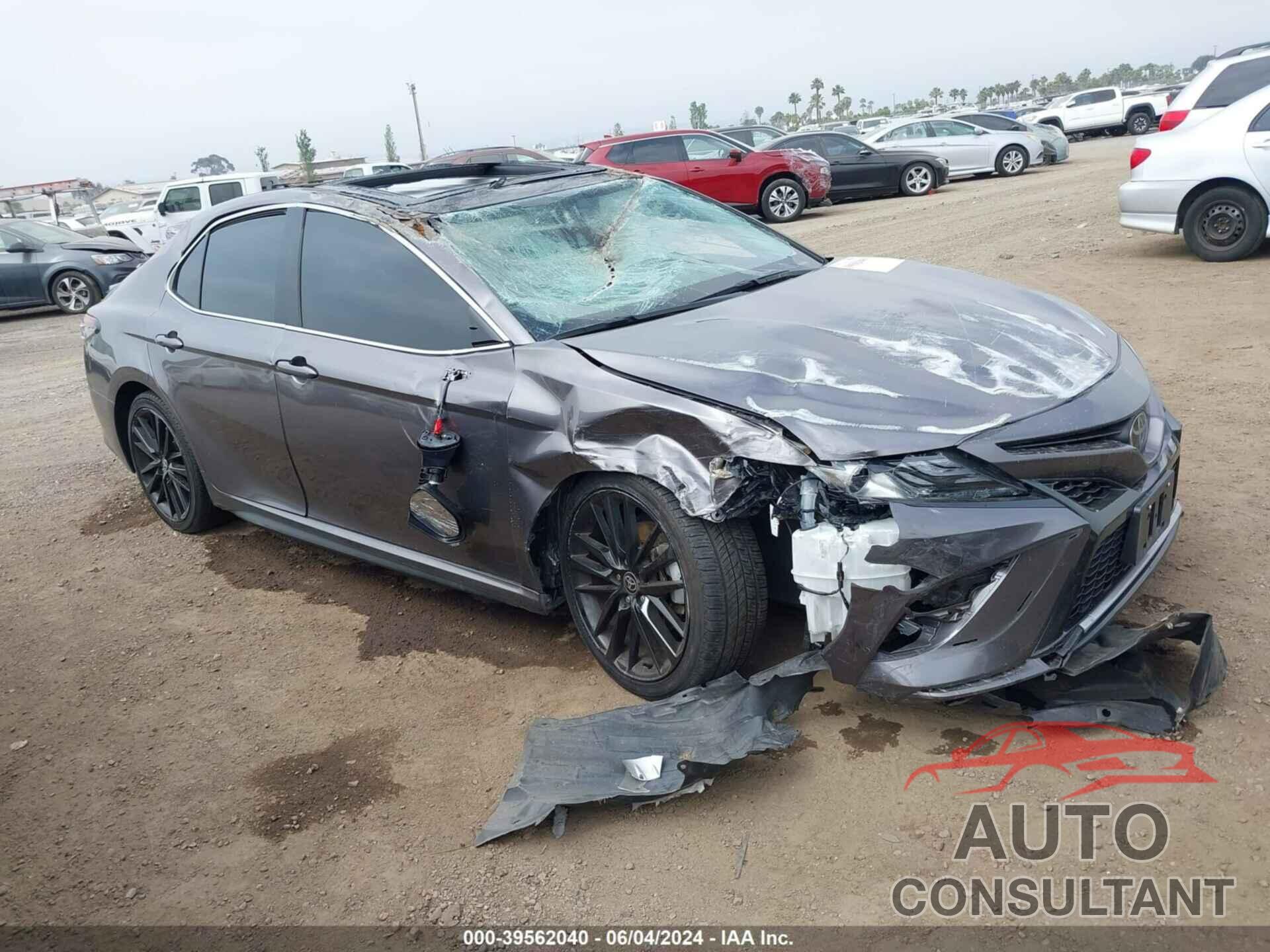 TOYOTA CAMRY 2022 - 4T1K61AK3NU026777