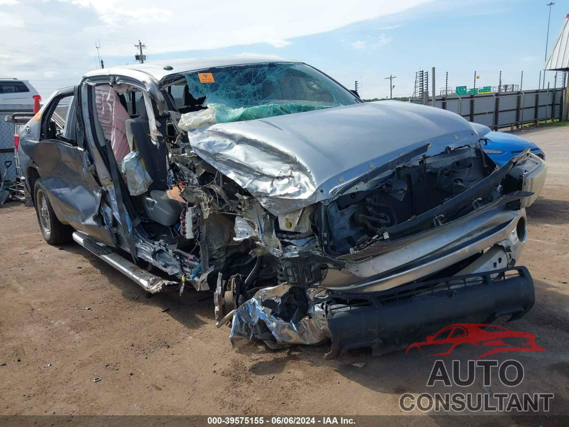 TOYOTA TUNDRA 2012 - 5TFUW5F1XCX223817