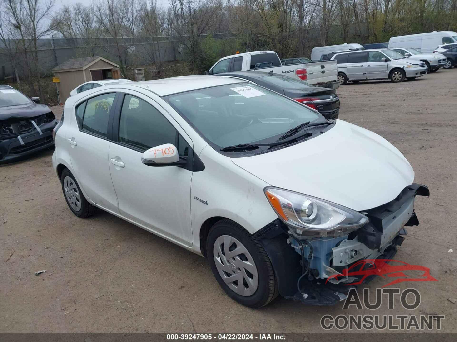 TOYOTA PRIUS C 2016 - JTDKDTB38G1134474