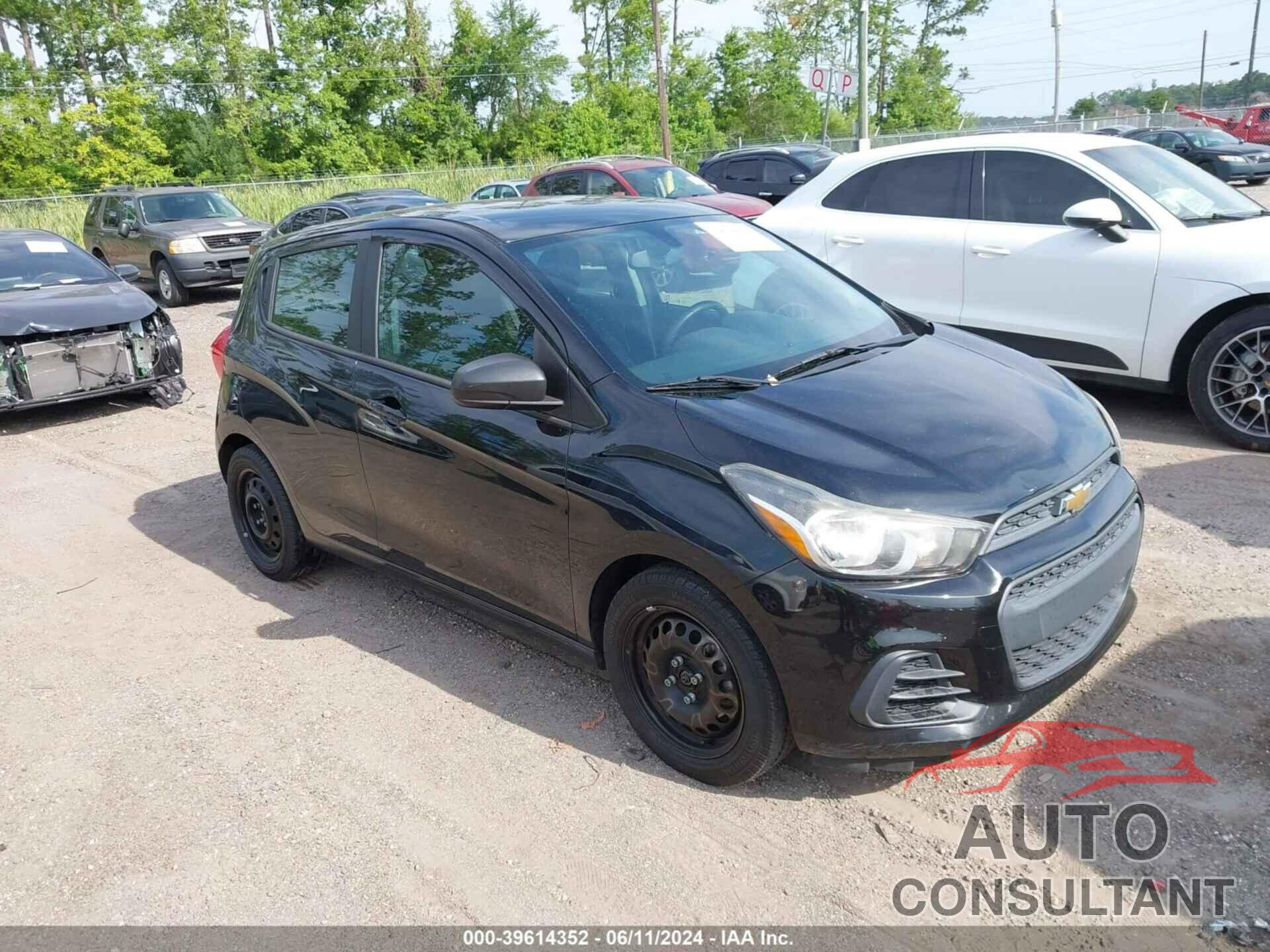 CHEVROLET SPARK 2018 - KL8CB6SA1JC473155