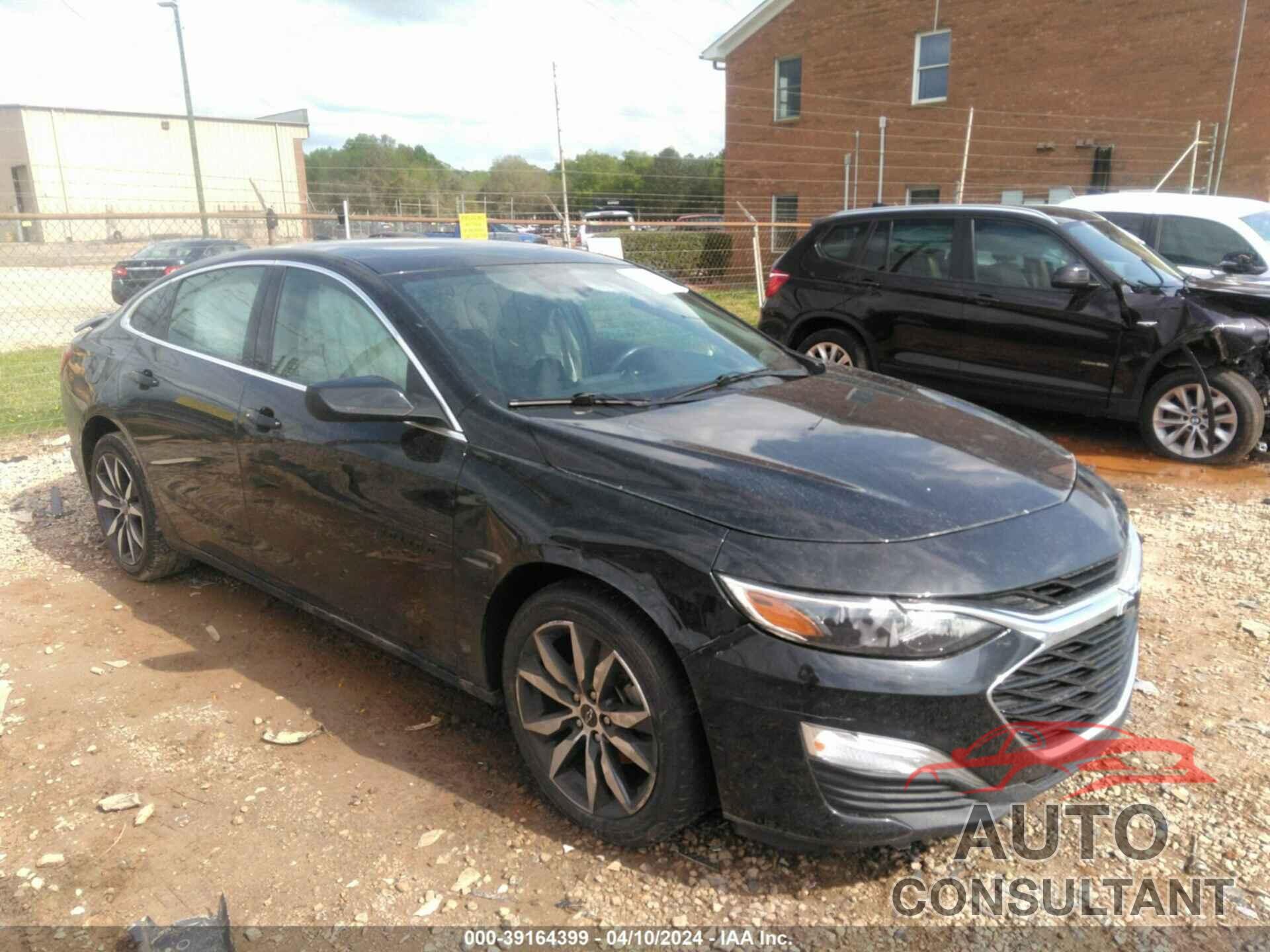 CHEVROLET MALIBU 2021 - 1G1ZG5ST7MF018465