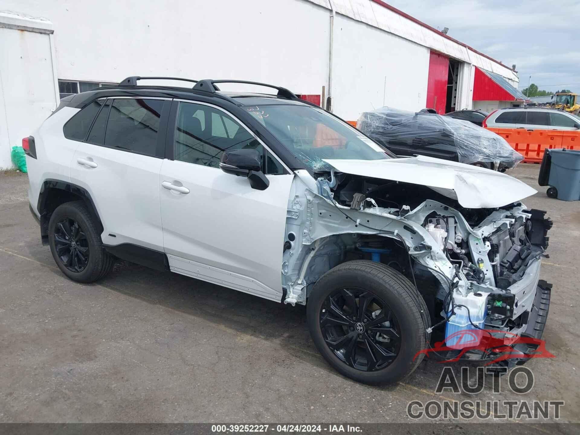 TOYOTA RAV4 2023 - 4T3E6RFV3PU133448