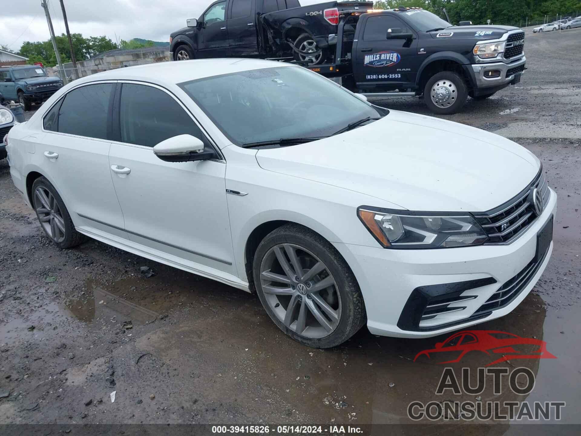 VOLKSWAGEN PASSAT 2017 - 1VWDT7A31HC019836