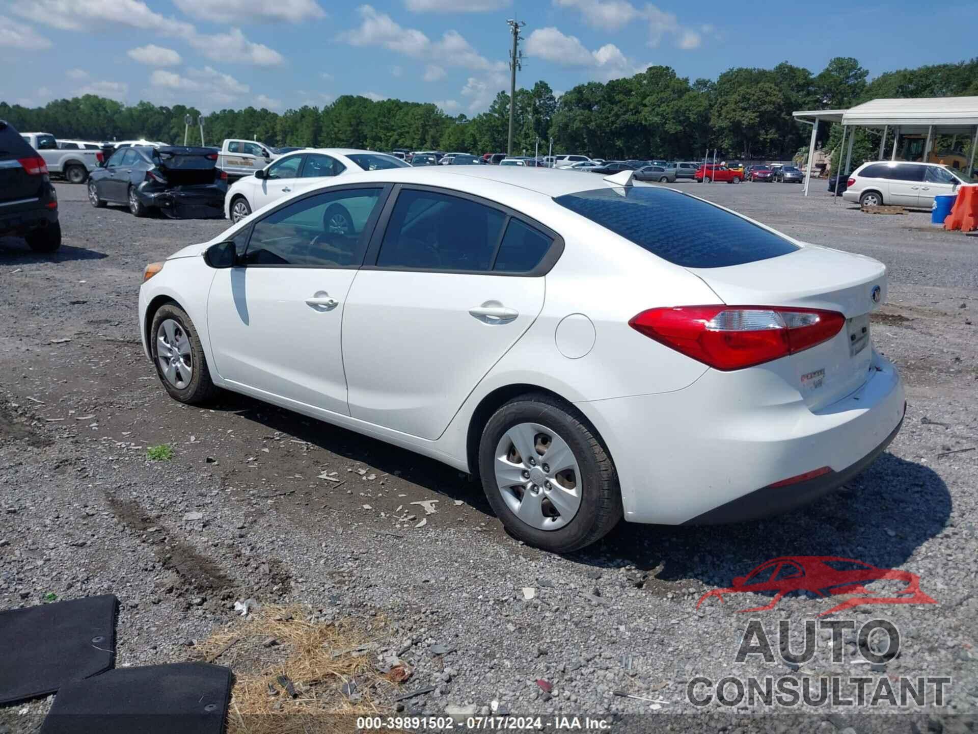 KIA FORTE 2016 - KNAFX4A69G5553319