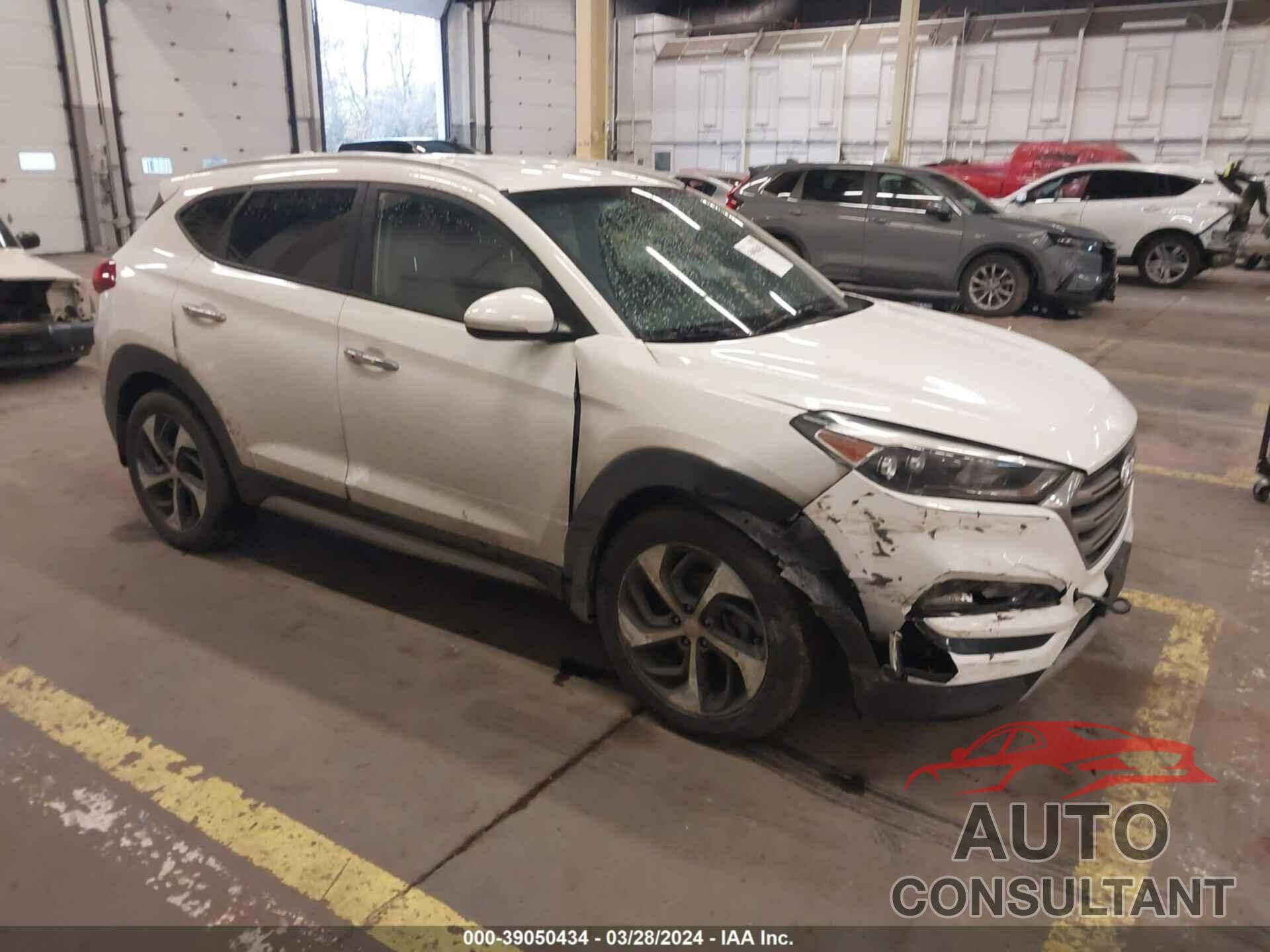 HYUNDAI TUCSON 2017 - KM8J3CA23HU282776