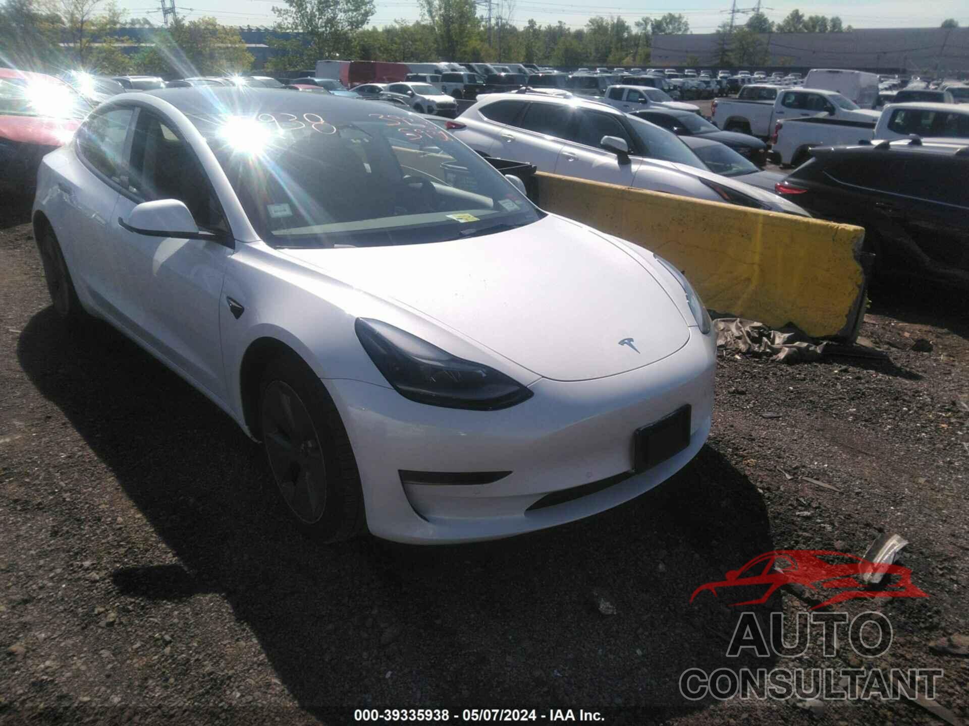 TESLA MODEL 3 2022 - 5YJ3E1EA5NF318291