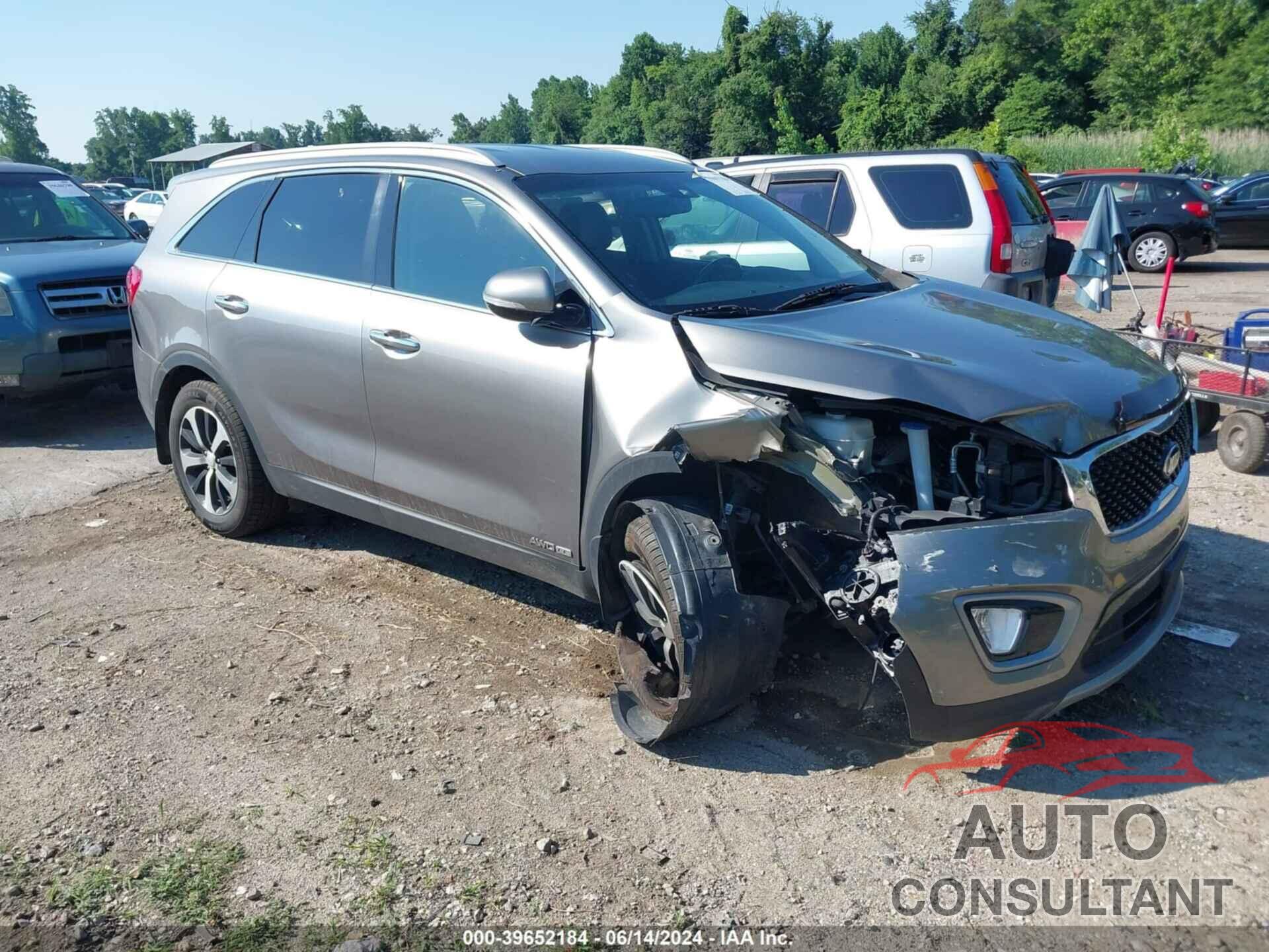 KIA SORENTO 2016 - 5XYPHDA59GG152176