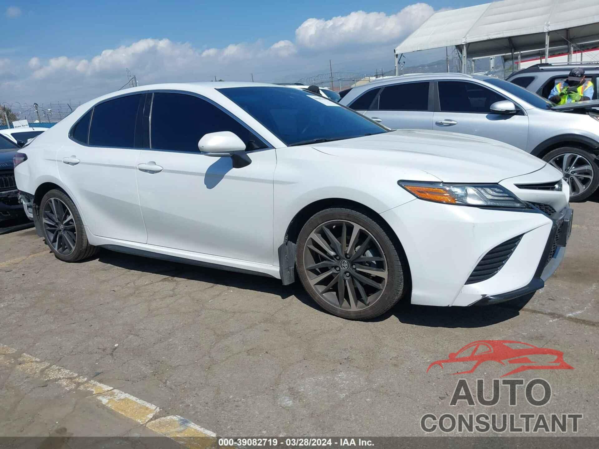 TOYOTA CAMRY 2019 - 4T1B61HKXKU800279