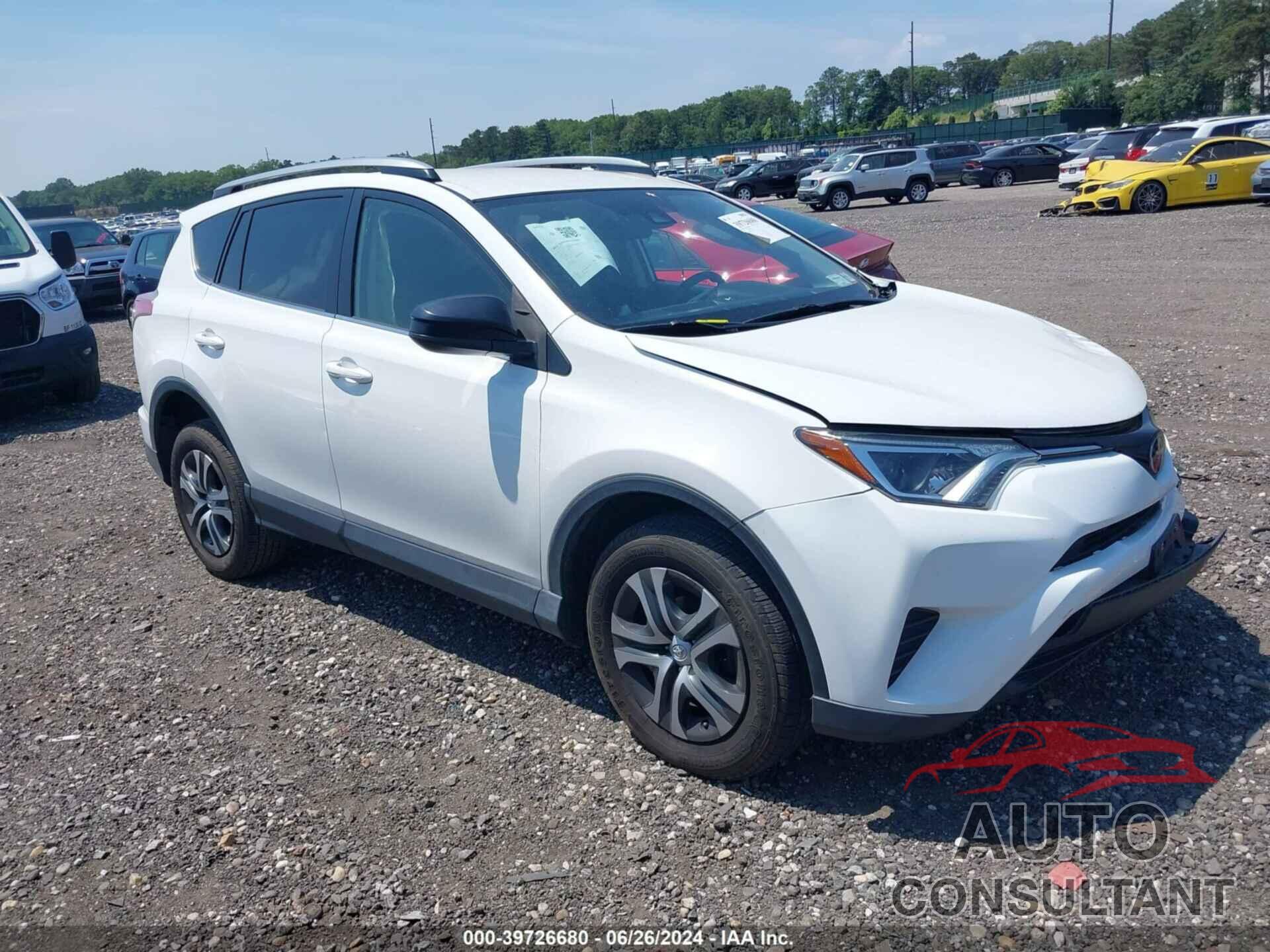 TOYOTA RAV4 2017 - JTMBFREV1HJ706660