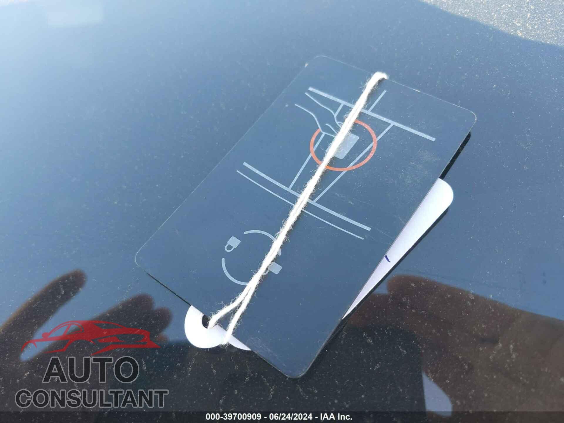 TESLA MODEL 3 2021 - 5YJ3E1EA9MF867393