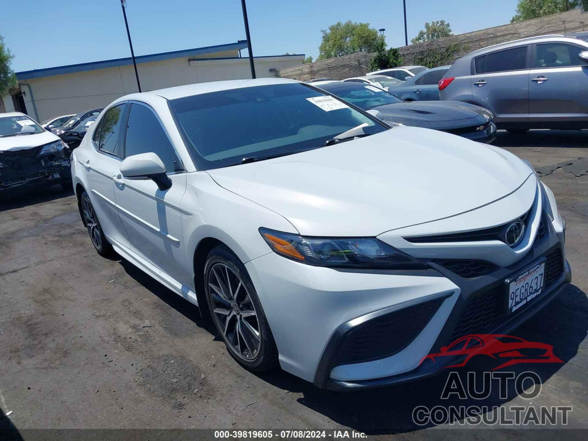 TOYOTA CAMRY 2023 - 4T1G11AK6PU124046