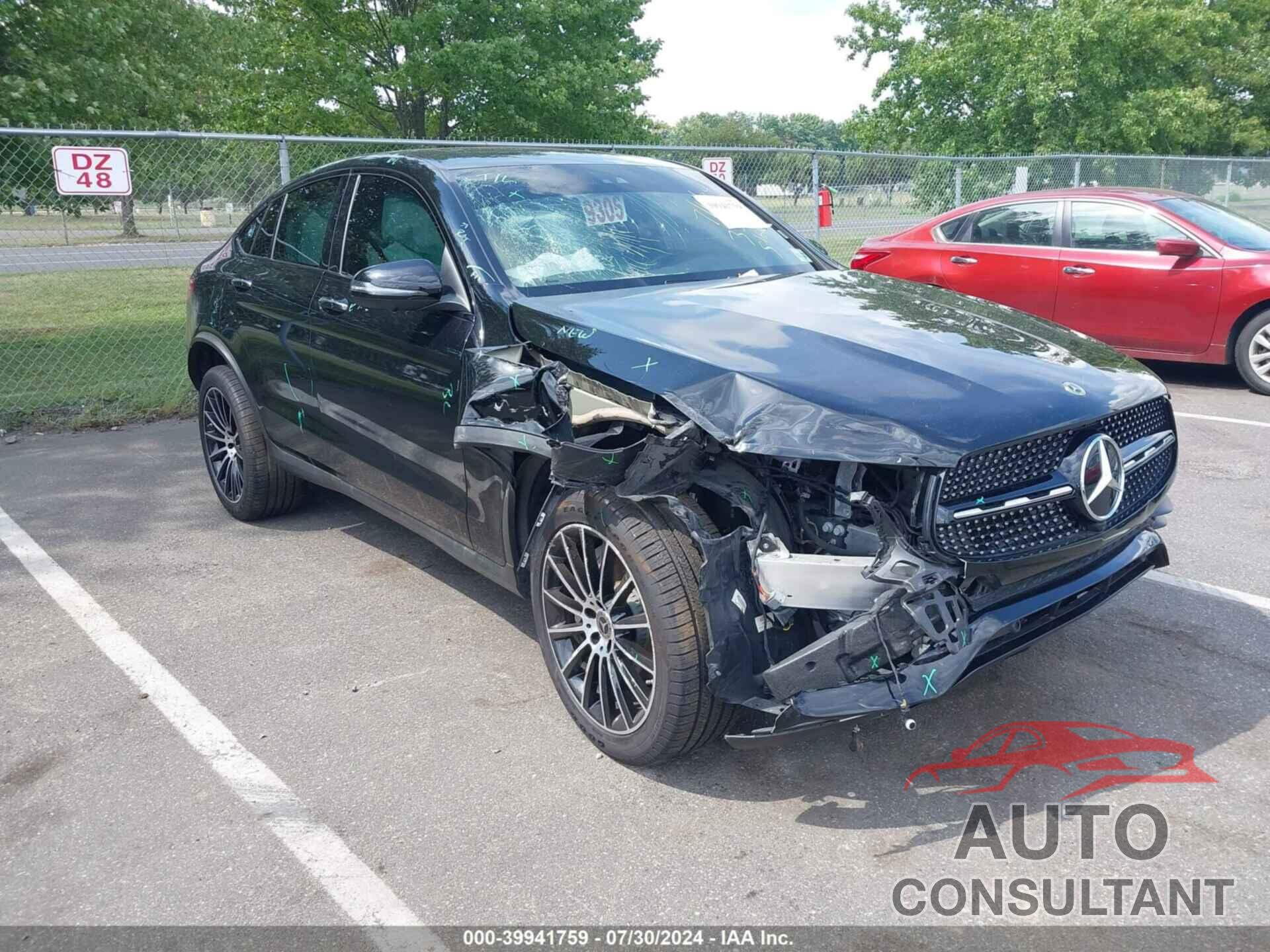 MERCEDES-BENZ GLC 300 2023 - W1N0J8EB2PG136873