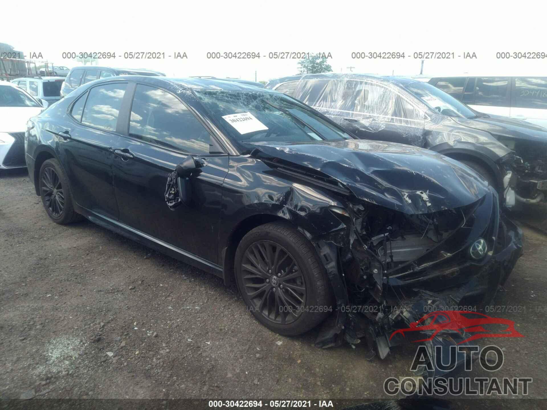 TOYOTA CAMRY 2020 - 4T1G11BKXLU001181
