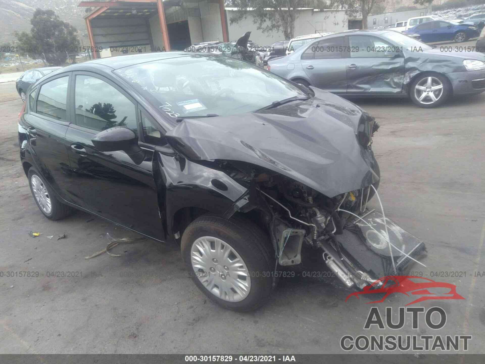 FORD FIESTA 2018 - 3FADP4TJ3JM147023
