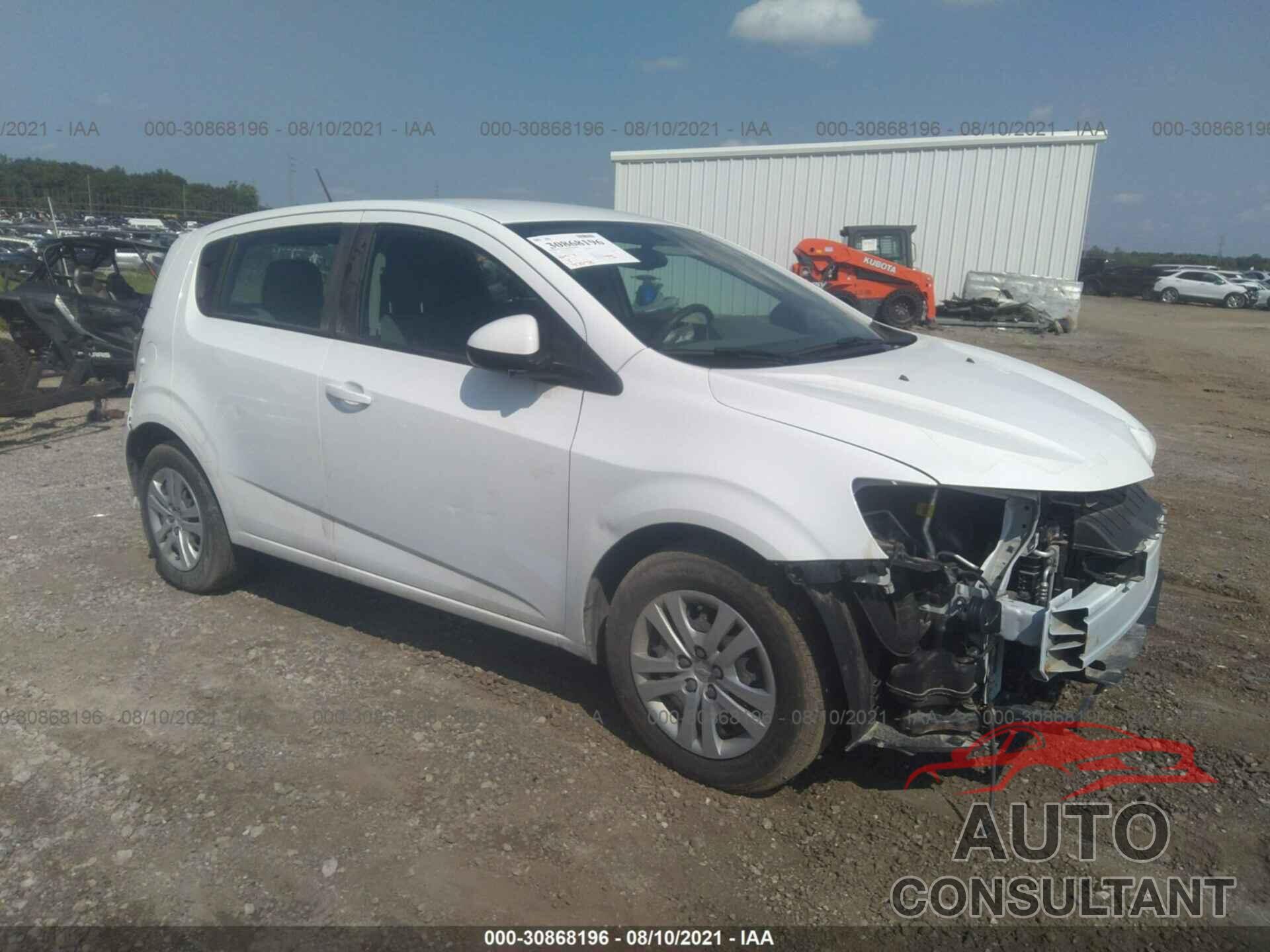 CHEVROLET SONIC 2018 - 1G1JG6SH7J4106499