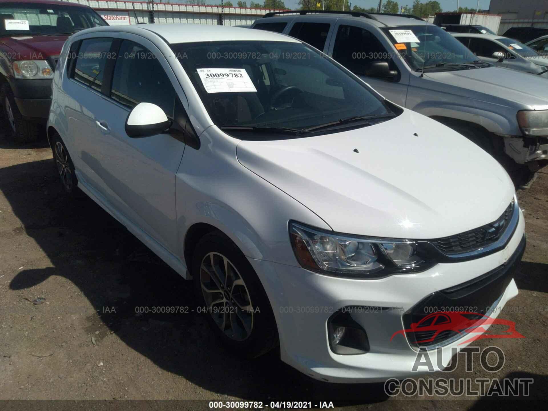 CHEVROLET SONIC 2018 - 1G1JD6SHXJ4112998