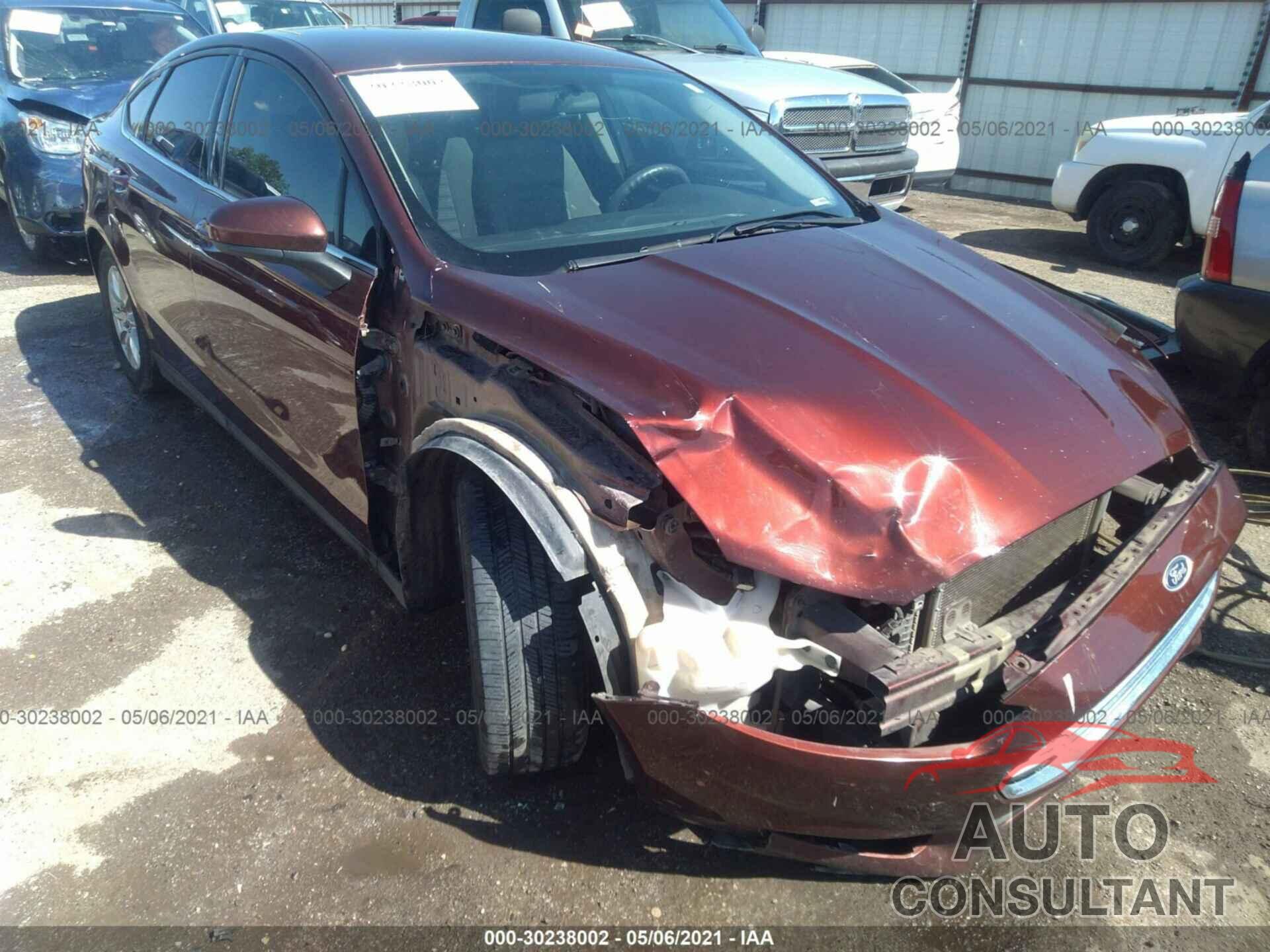 FORD FUSION 2016 - 3FA6P0G71GR195342