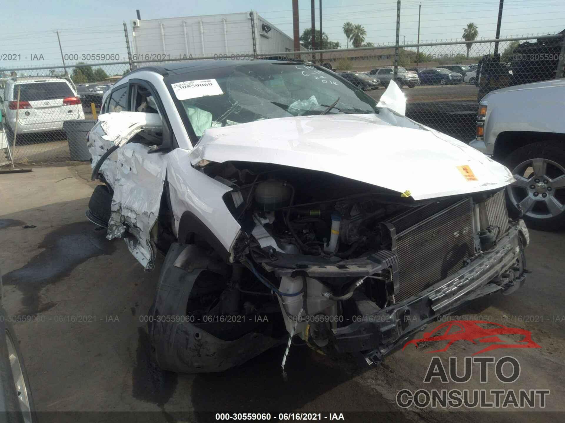 HYUNDAI TUCSON 2018 - KM8J33A29JU816742