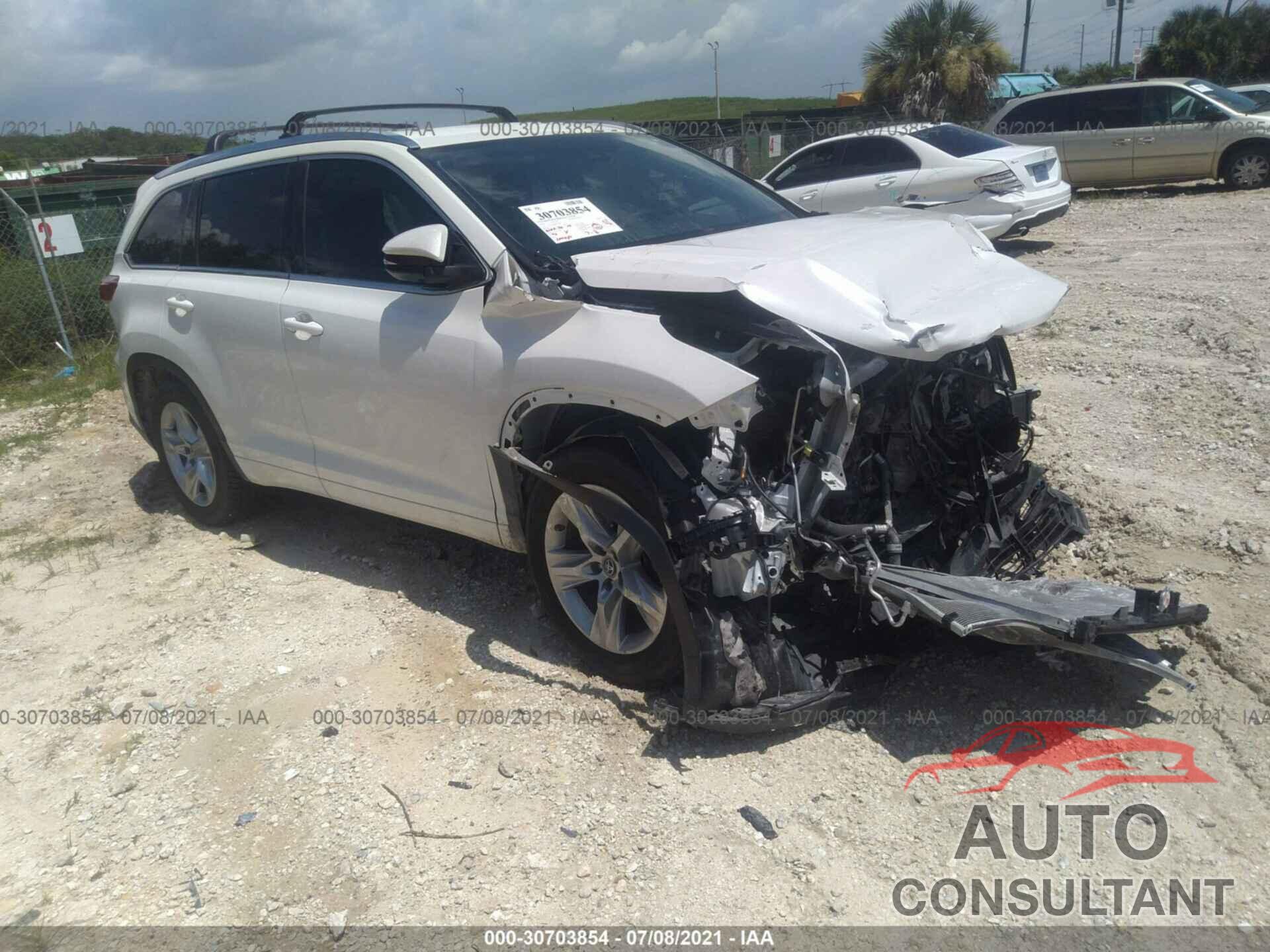 TOYOTA HIGHLANDER 2018 - 5TDYZRFH0JS267664