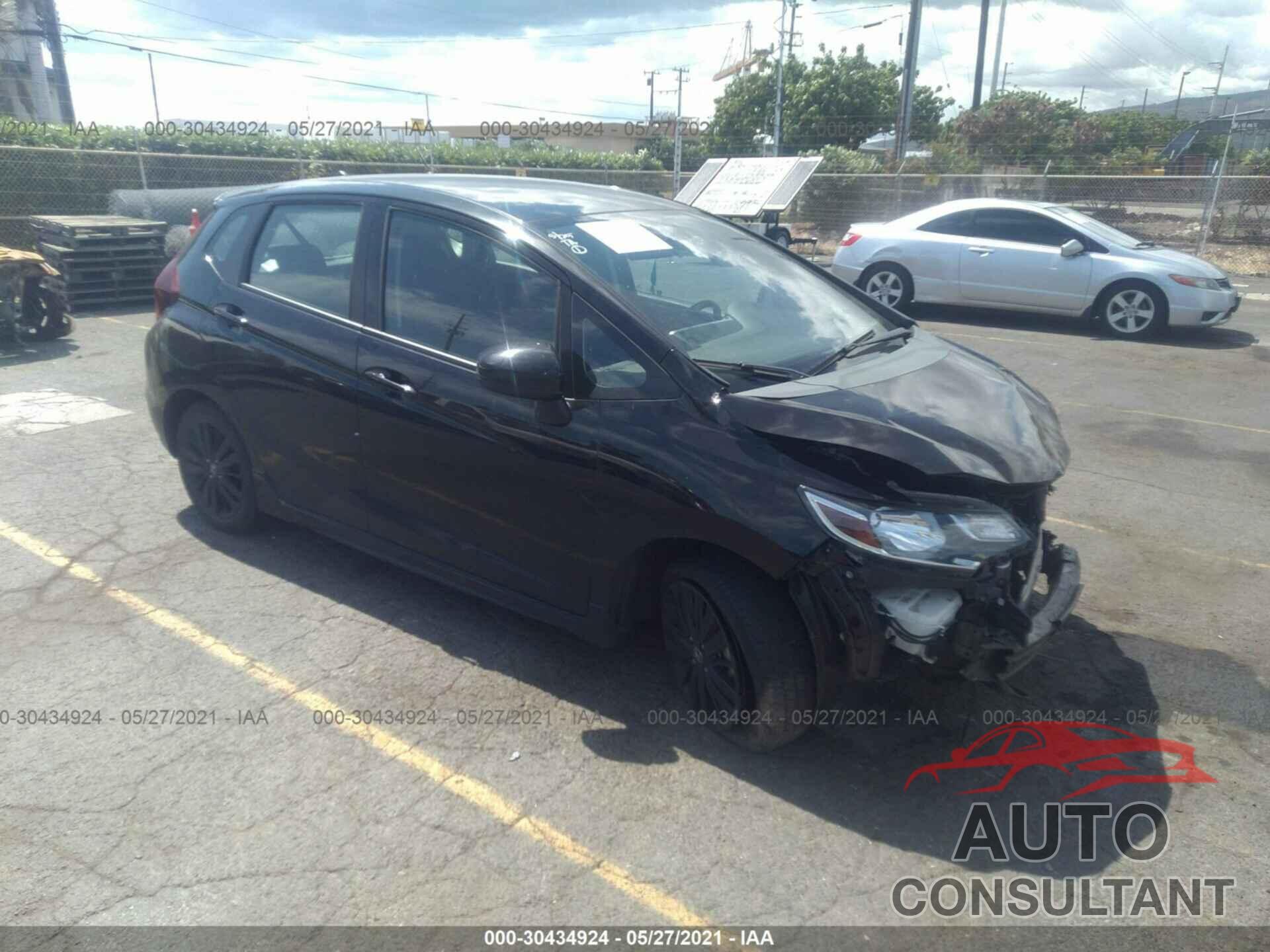 HONDA FIT 2018 - 3HGGK5H63JM728393