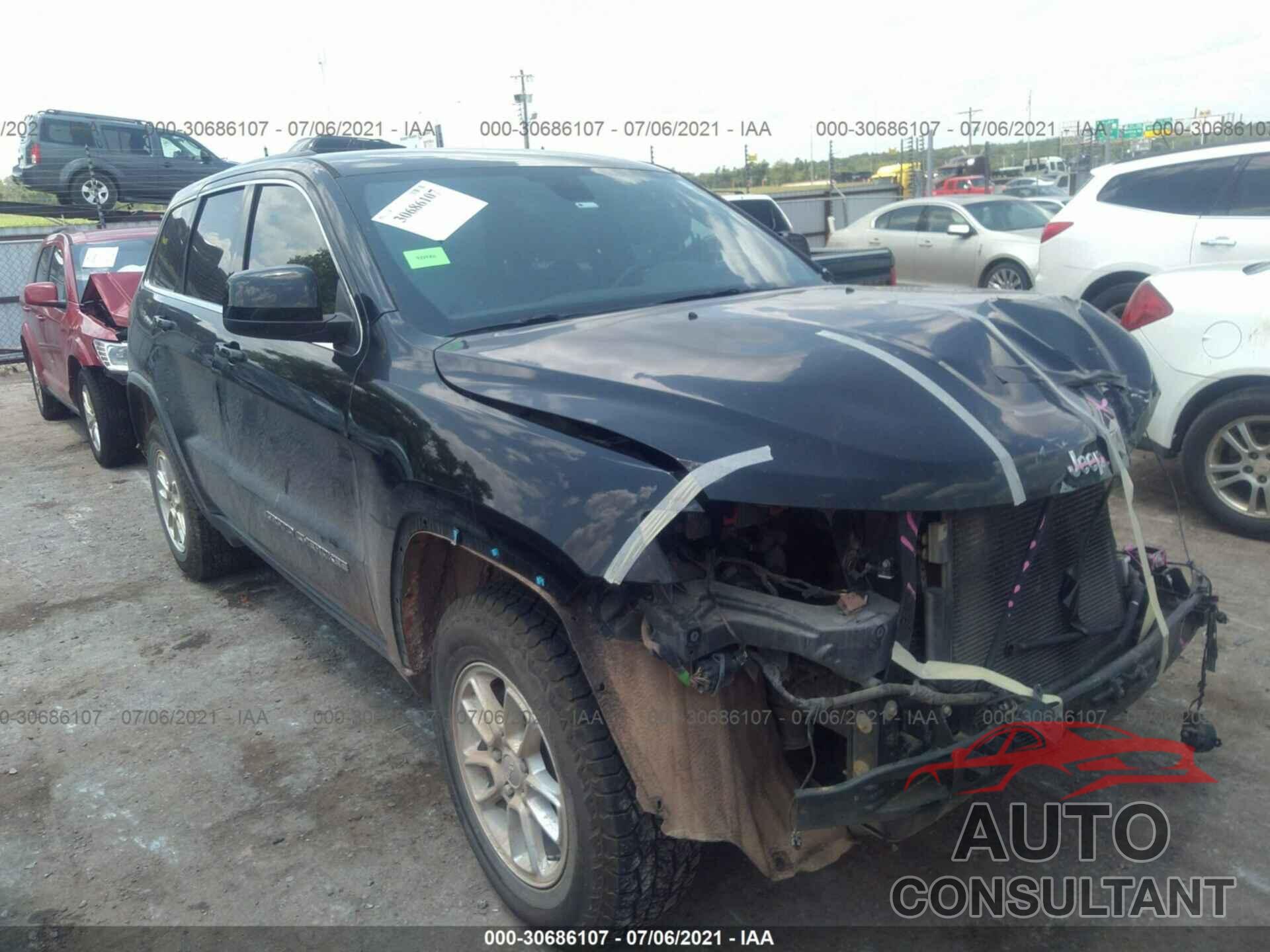 JEEP GRAND CHEROKEE 2018 - 1C4RJFAG9JC252638