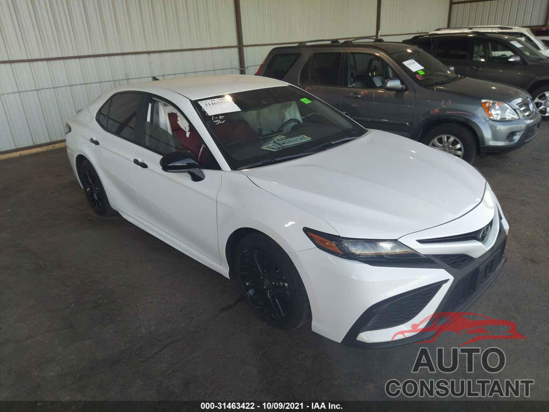 TOYOTA CAMRY 2021 - 4T1G11AK6MU448898