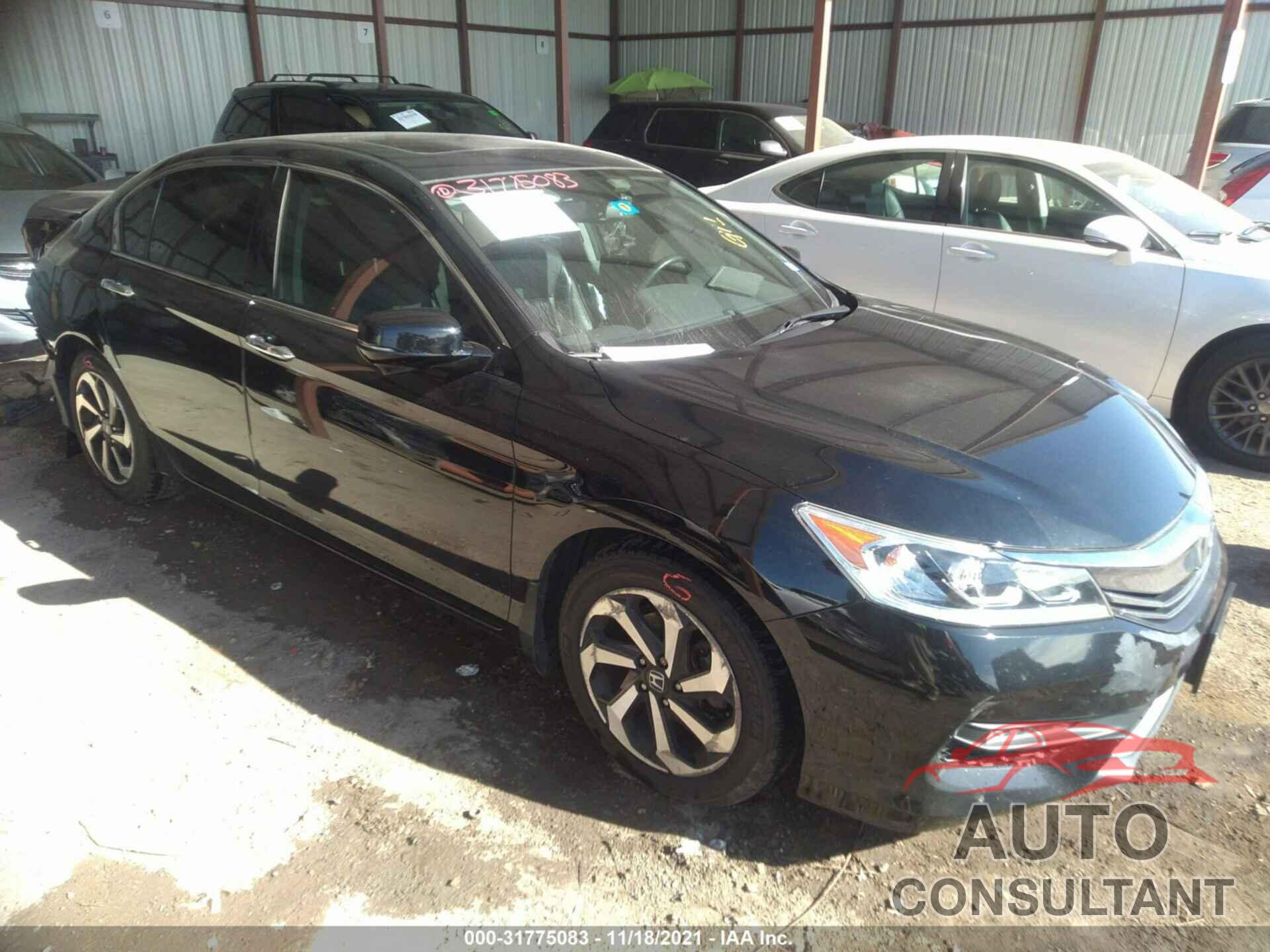 HONDA ACCORD SEDAN 2017 - 1HGCR3F81HA009783