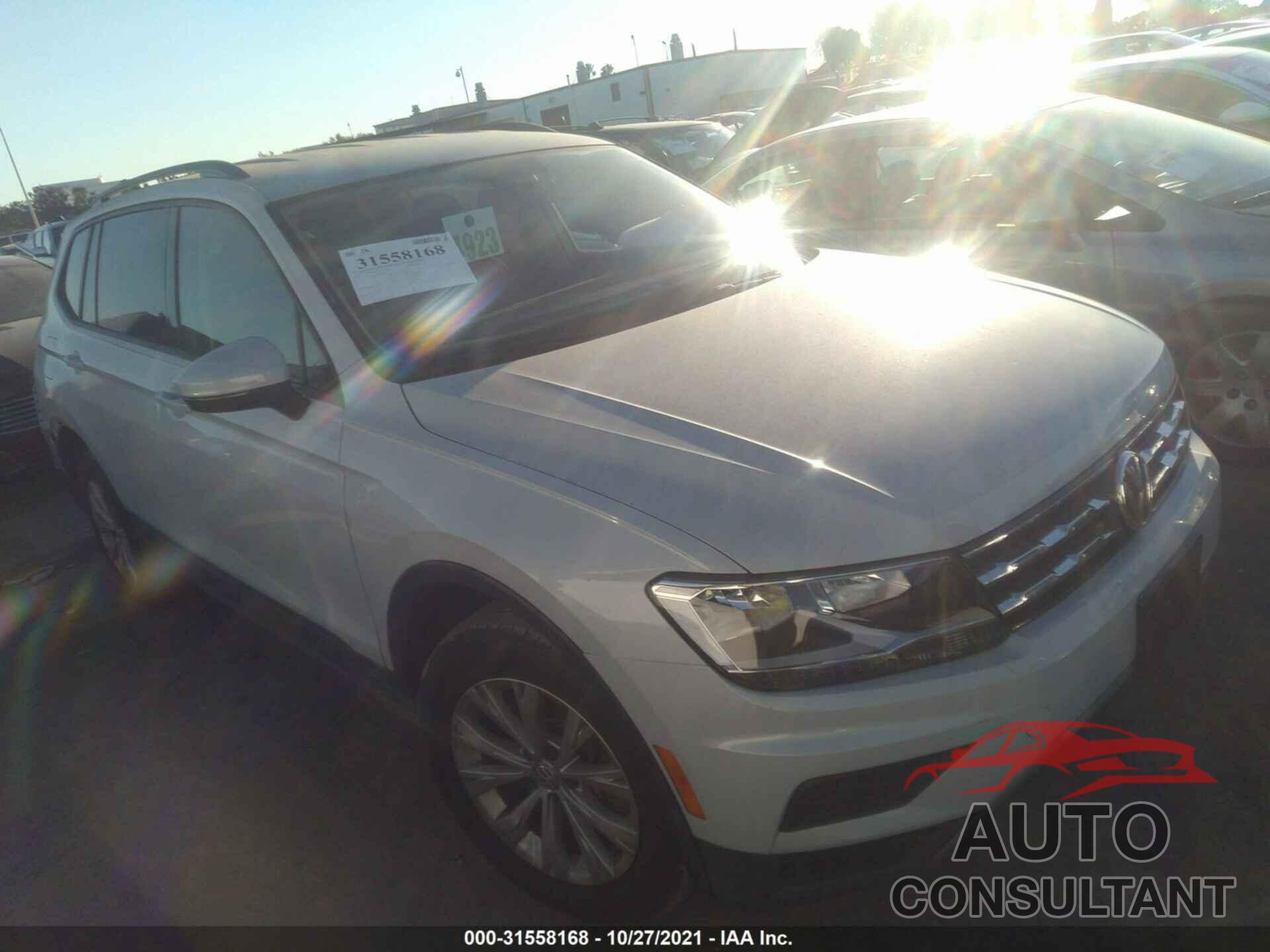 VOLKSWAGEN TIGUAN 2018 - 3VV1B7AX8JM108501