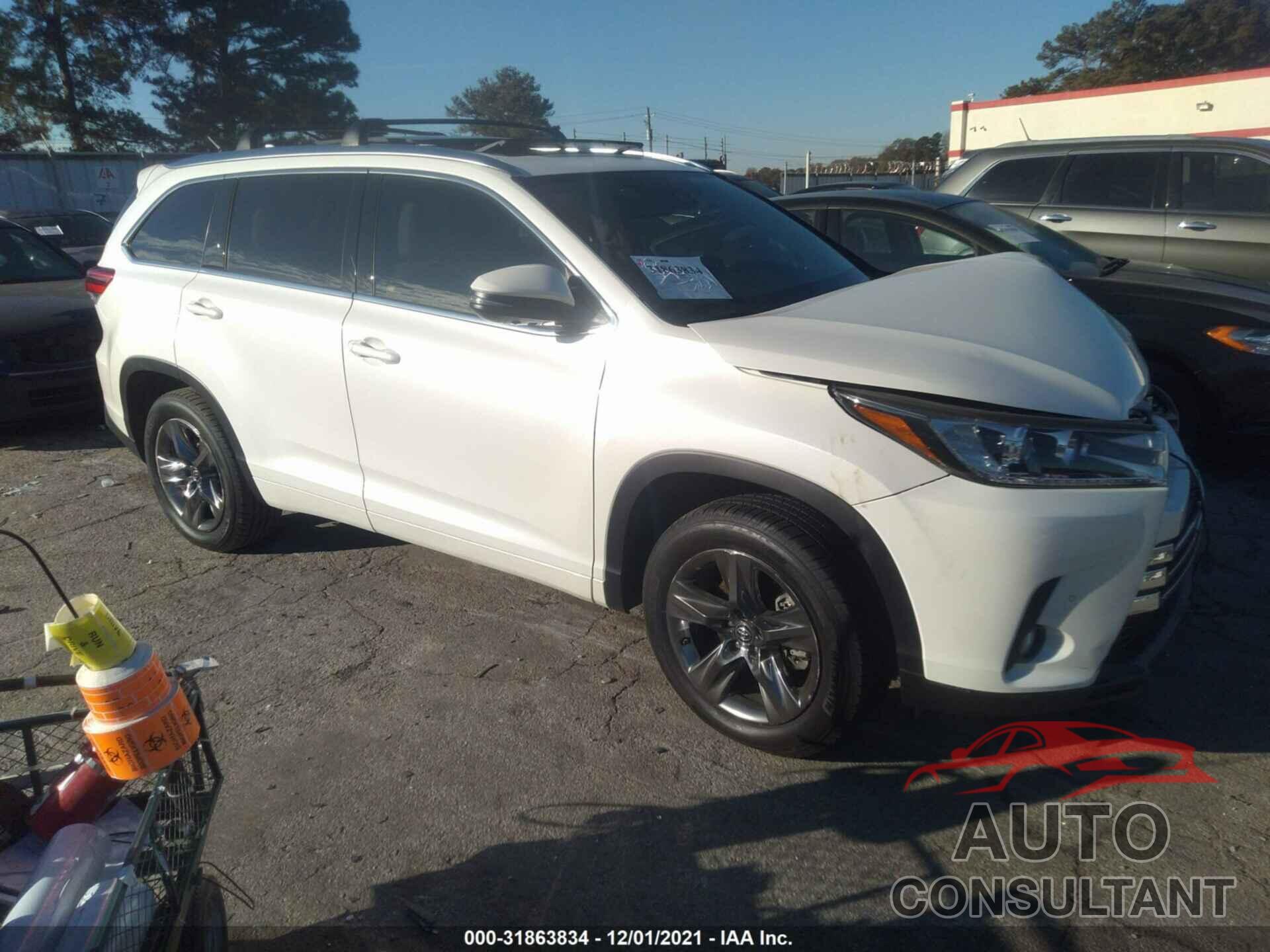 TOYOTA HIGHLANDER 2018 - 5TDYZRFH0JS265512