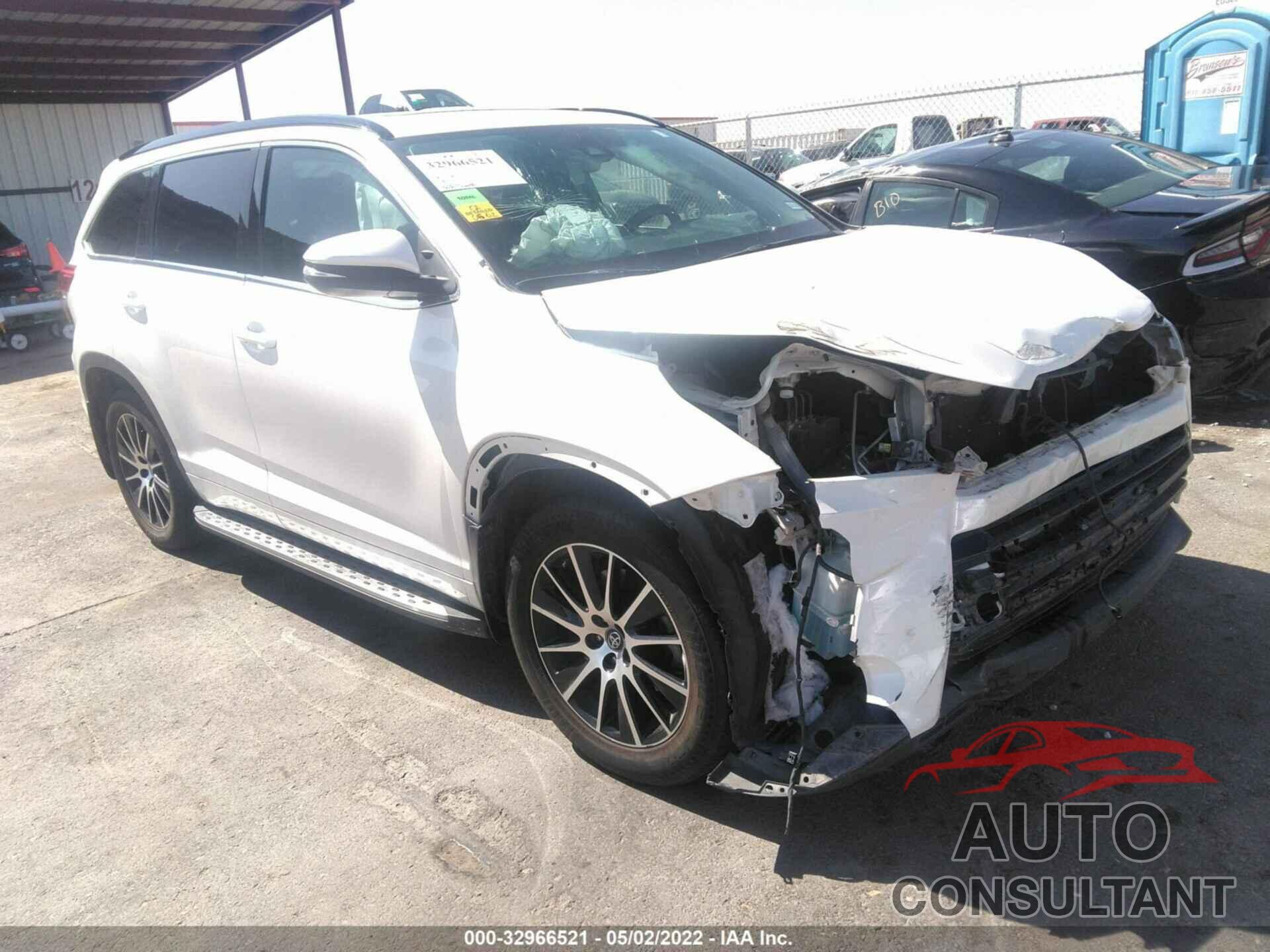 TOYOTA HIGHLANDER 2017 - 5TDKZRFHXHS508212