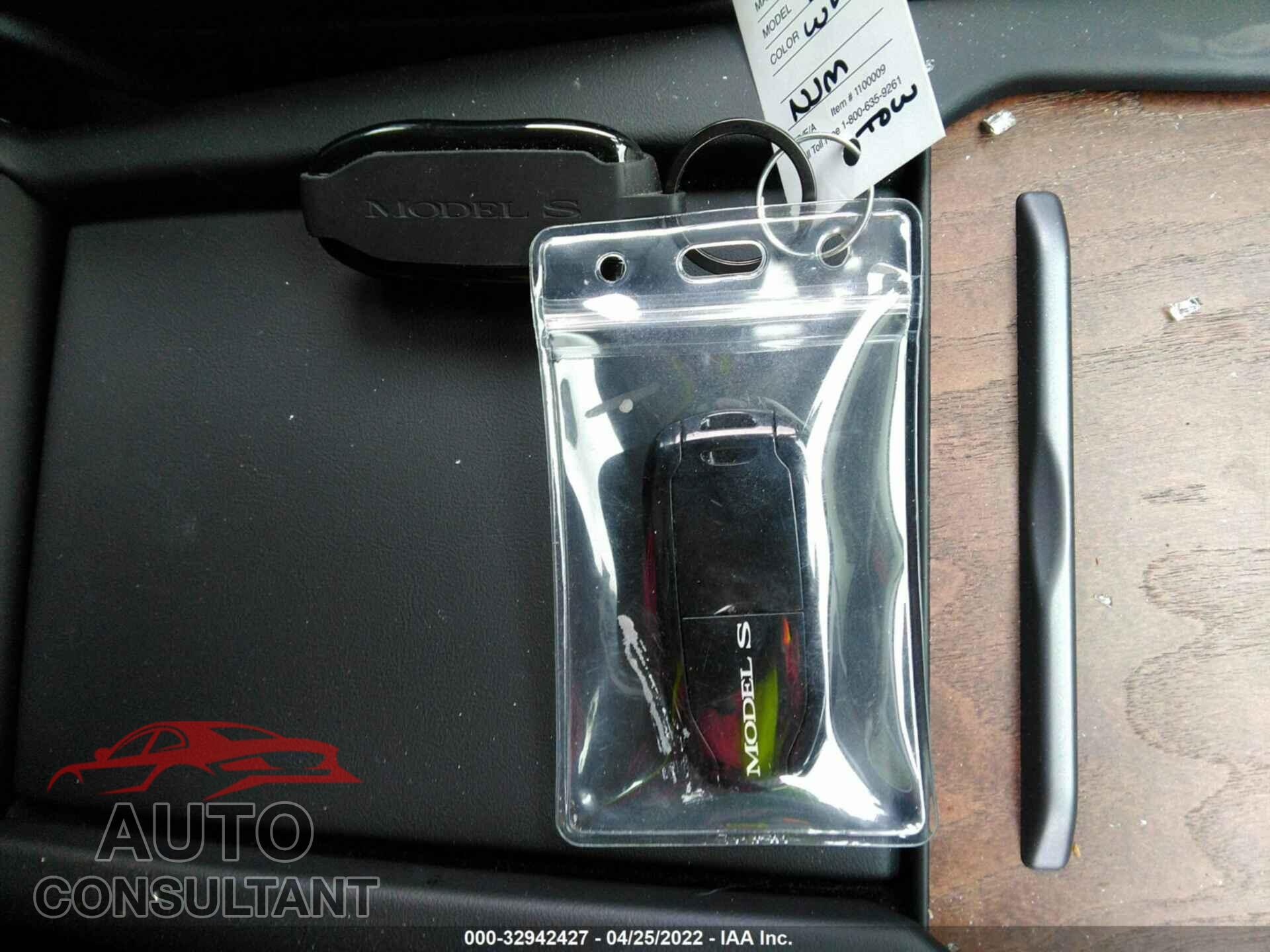TESLA MODEL S 2021 - 5YJSA1E2XMF421589