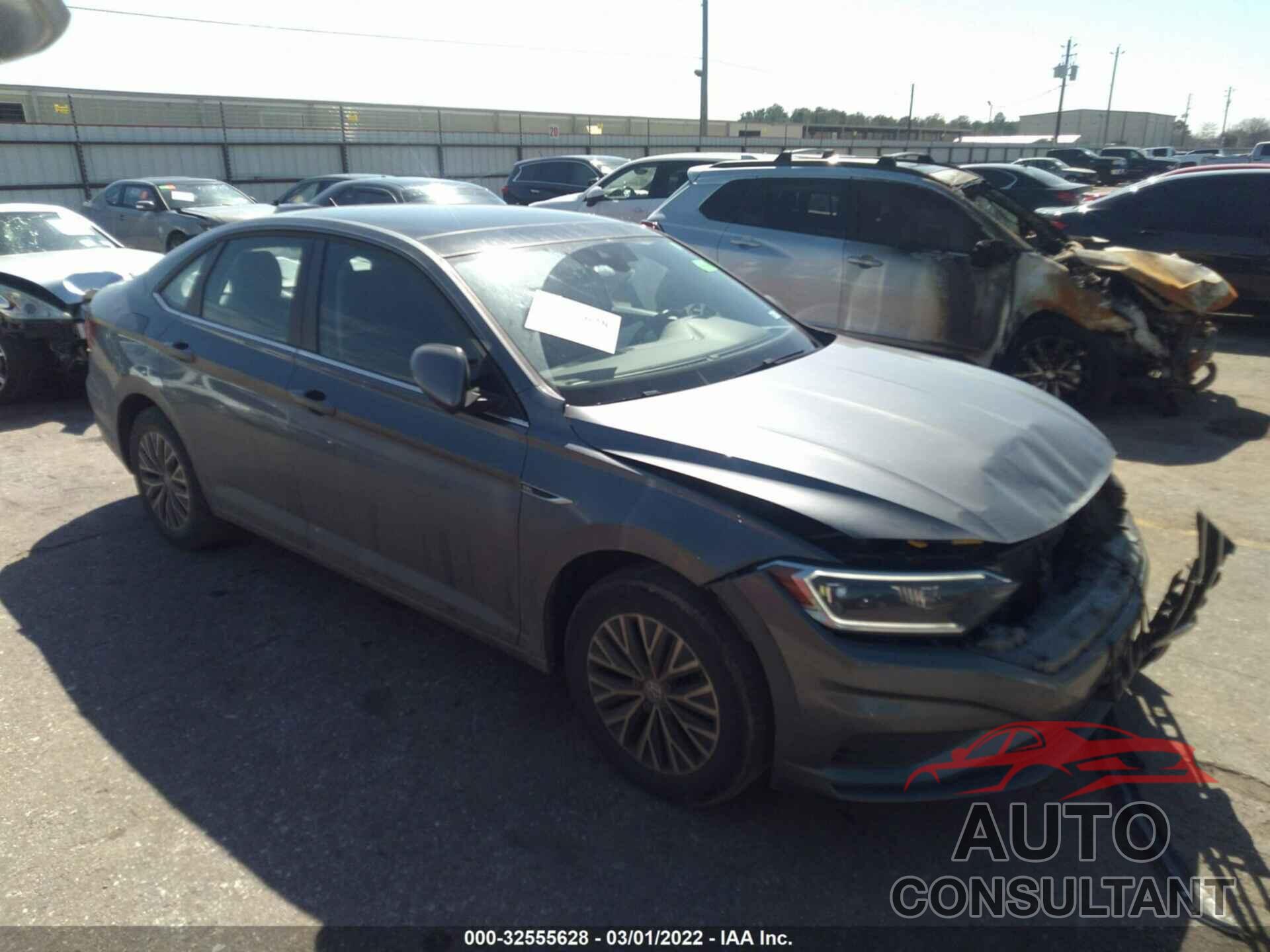VOLKSWAGEN JETTA 2019 - 3VWE57BU0KM097083