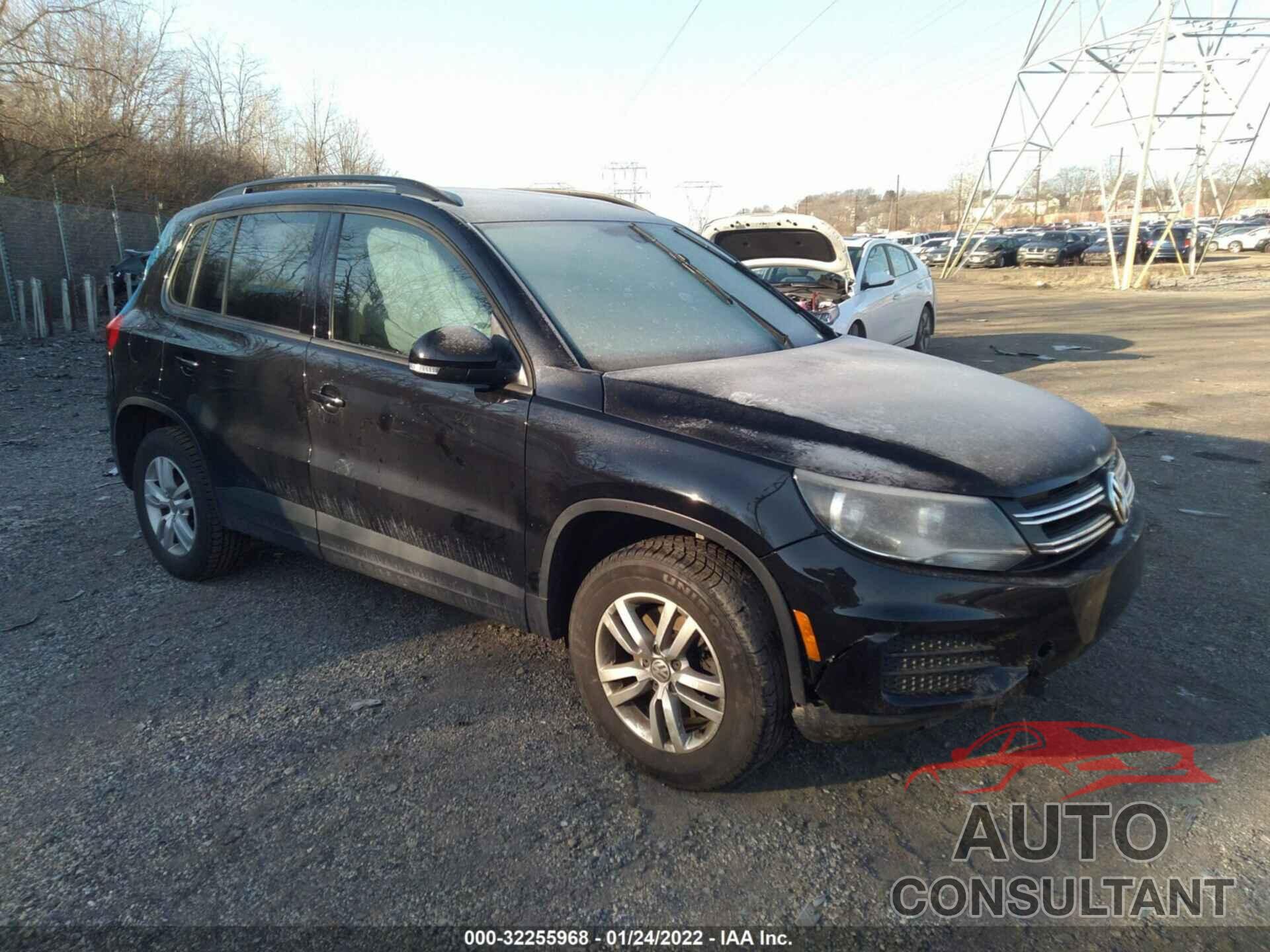 VOLKSWAGEN TIGUAN 2017 - WVGAV7AX8HK005937