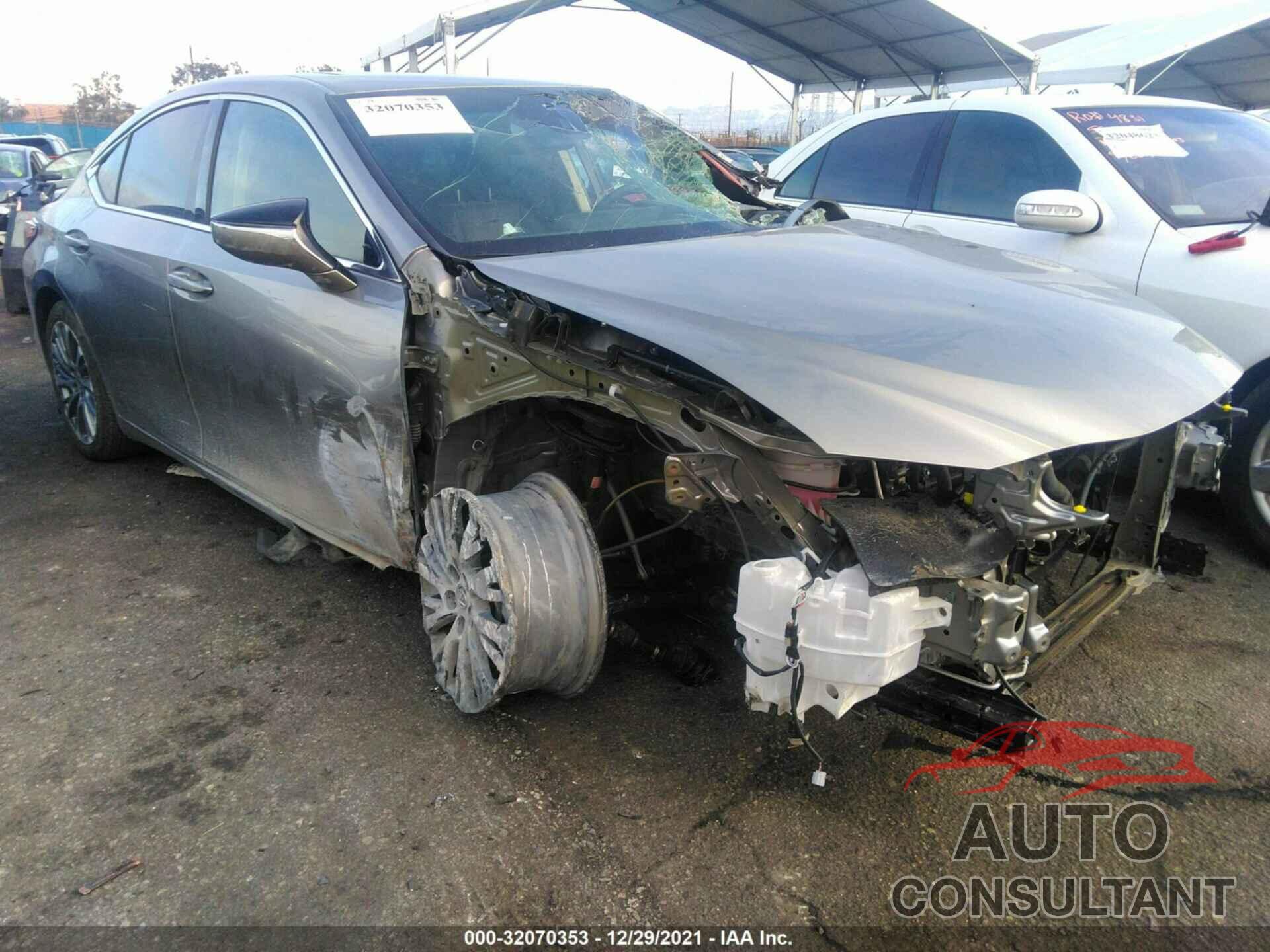 LEXUS ES 2021 - 58AD11D19MU001500